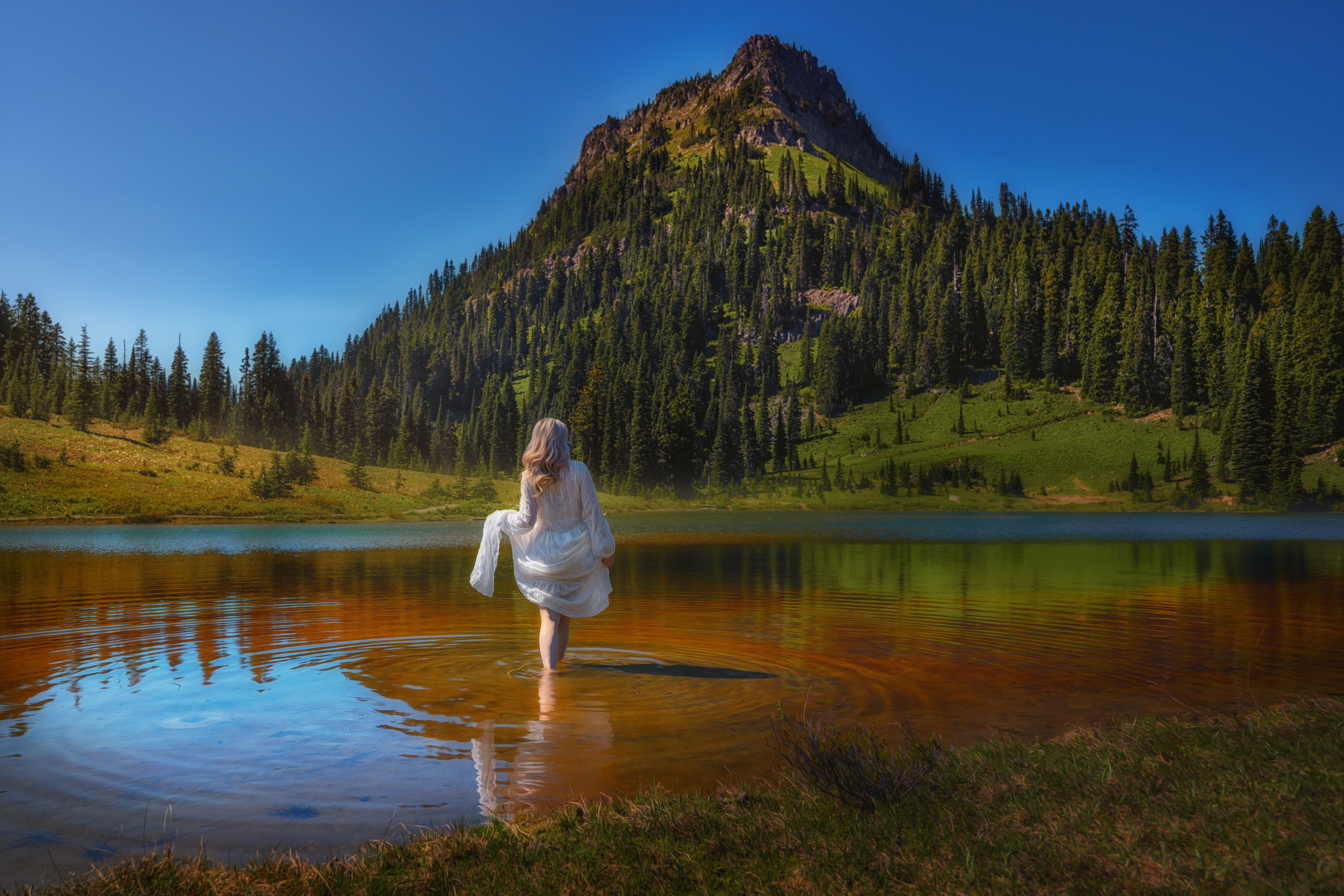 Serenity. Wedding & portrait photography in the Seattle Area. Helen Michelle photographer