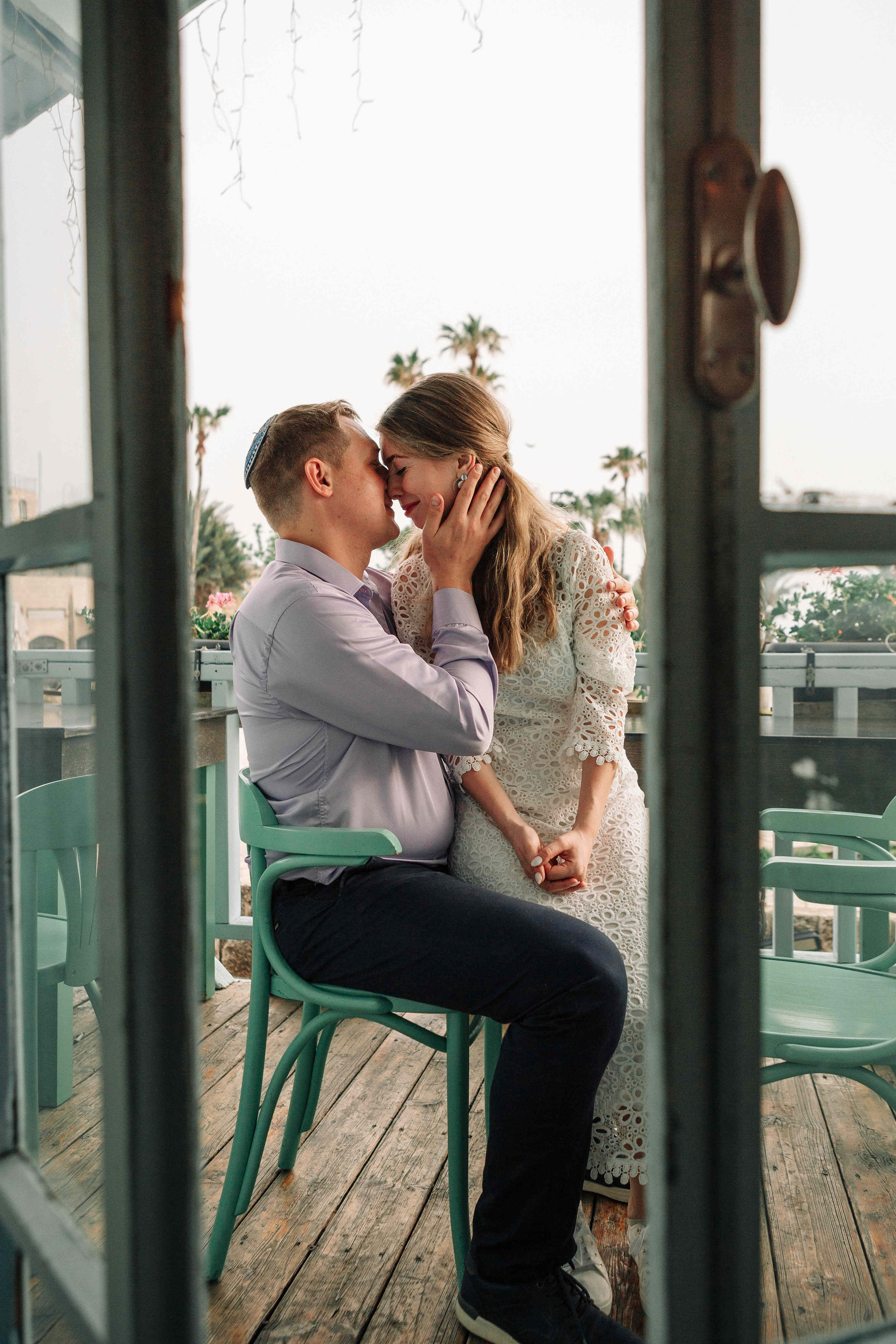 LOVERS IN JAFFO. PHOTOGRAPHER IN ISRAEL