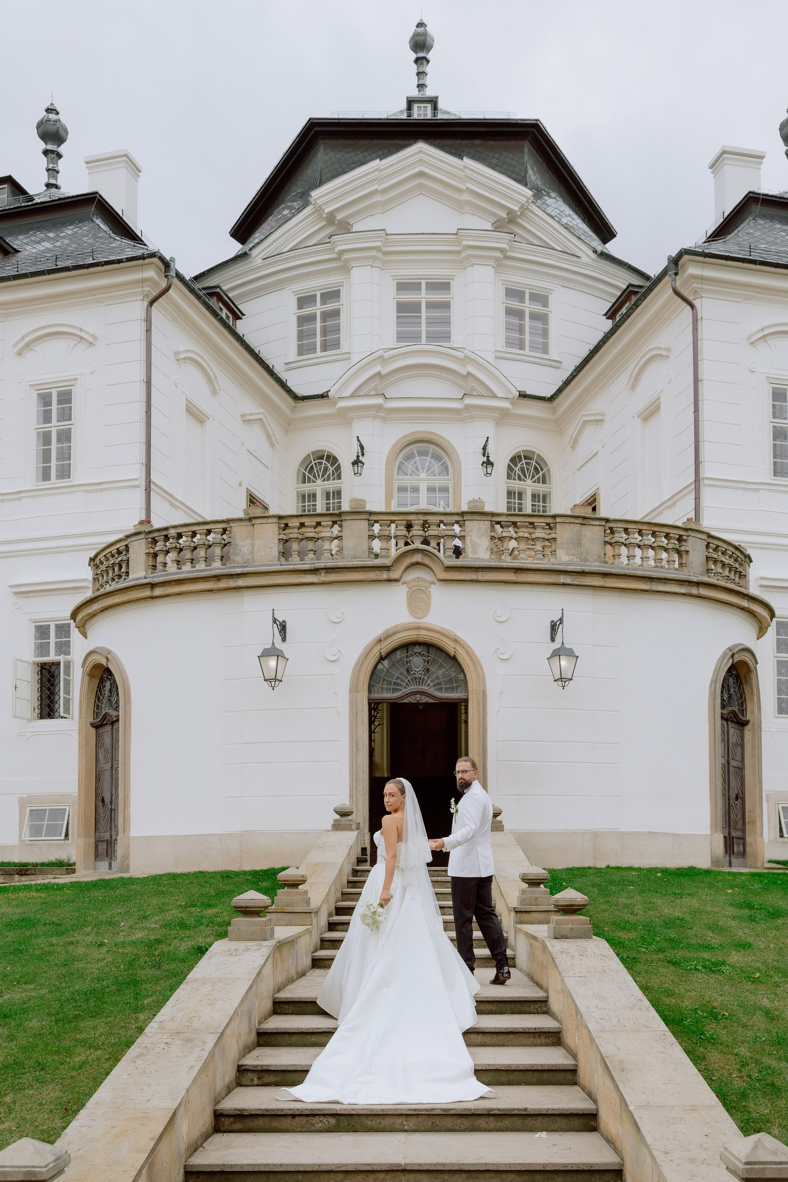 Wedding at Chateau Karlova Koruna