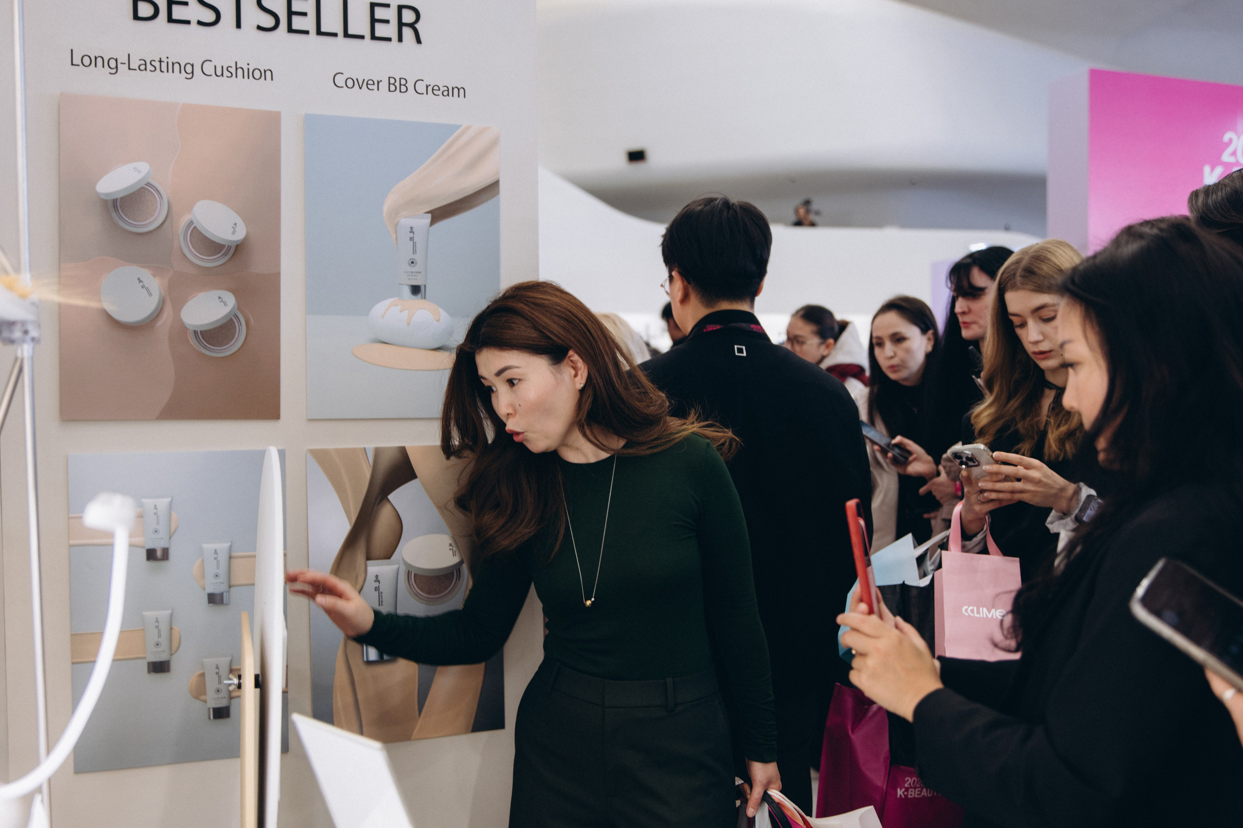 Seoul beauty expo 2025 (Black Rice). Portrait photographer in South Korea Olga Lian