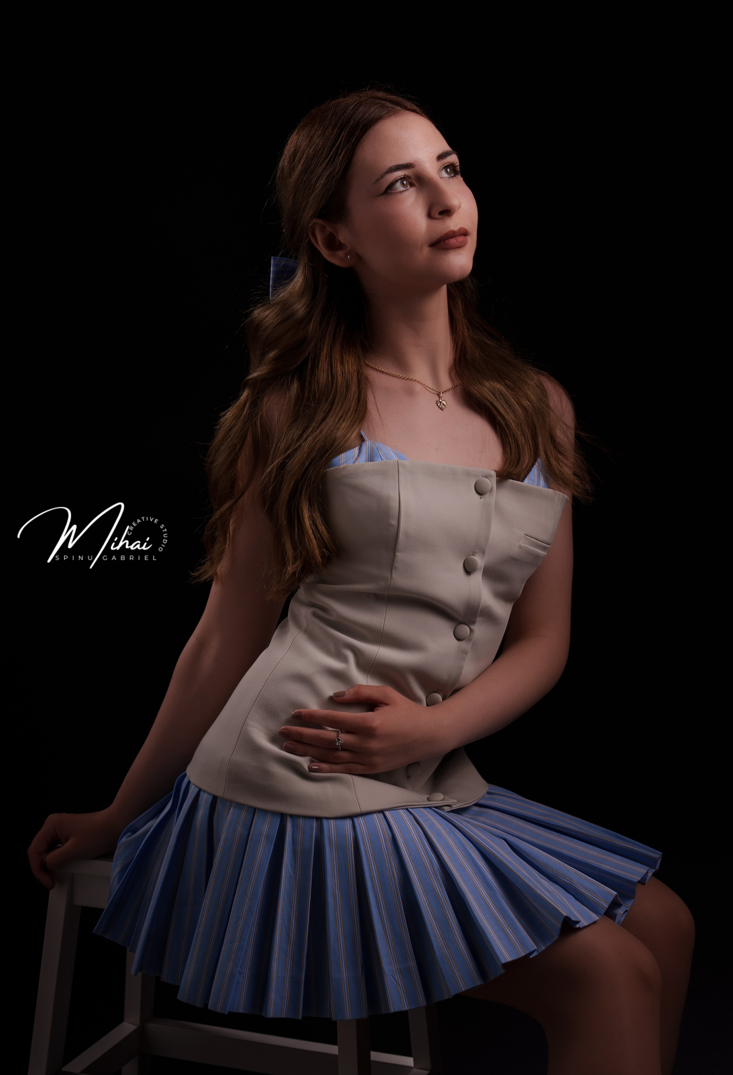 Cristiana. Foto Studio — Fotograf de evenimente, nunti, botezuri, portrete