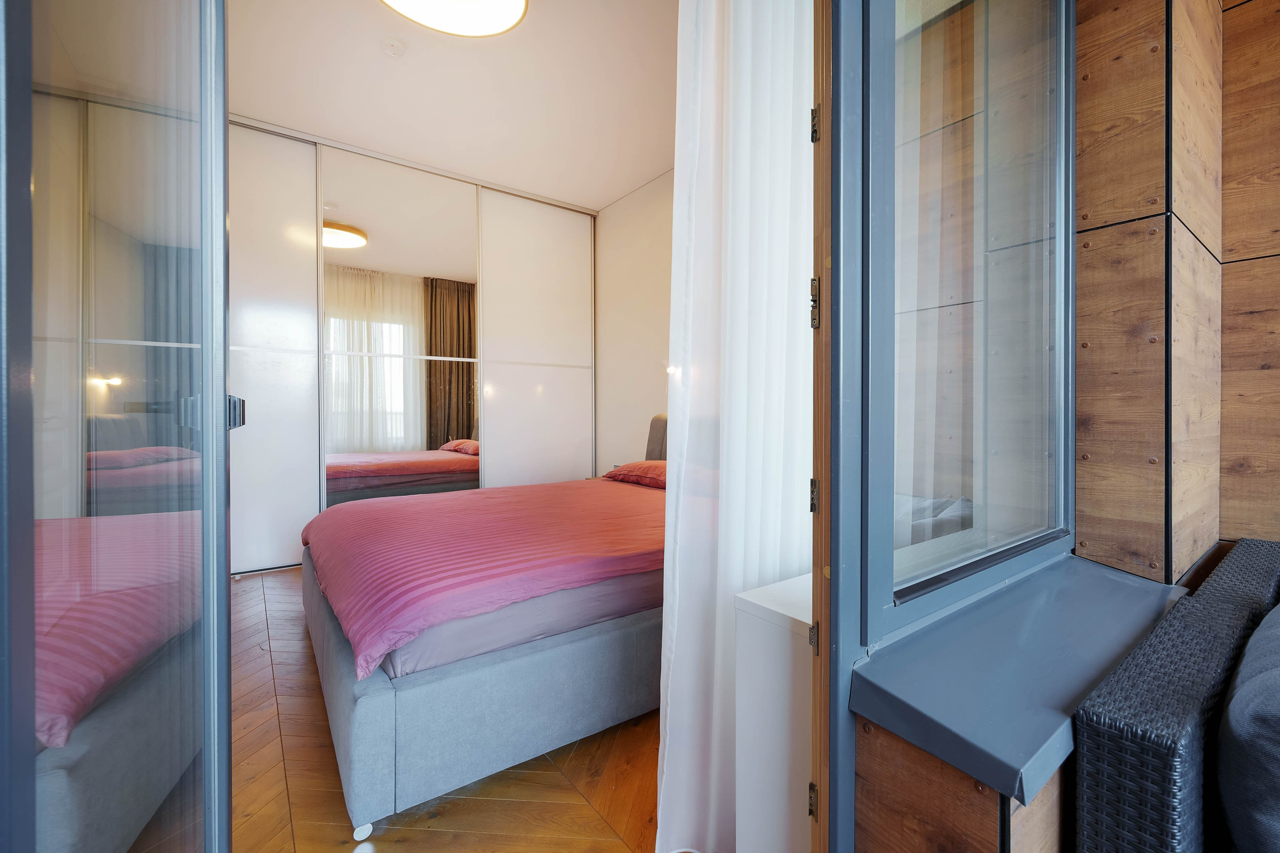 Zalakevičiaus g. 21. Elina Sapiega fotografė Vilniuje