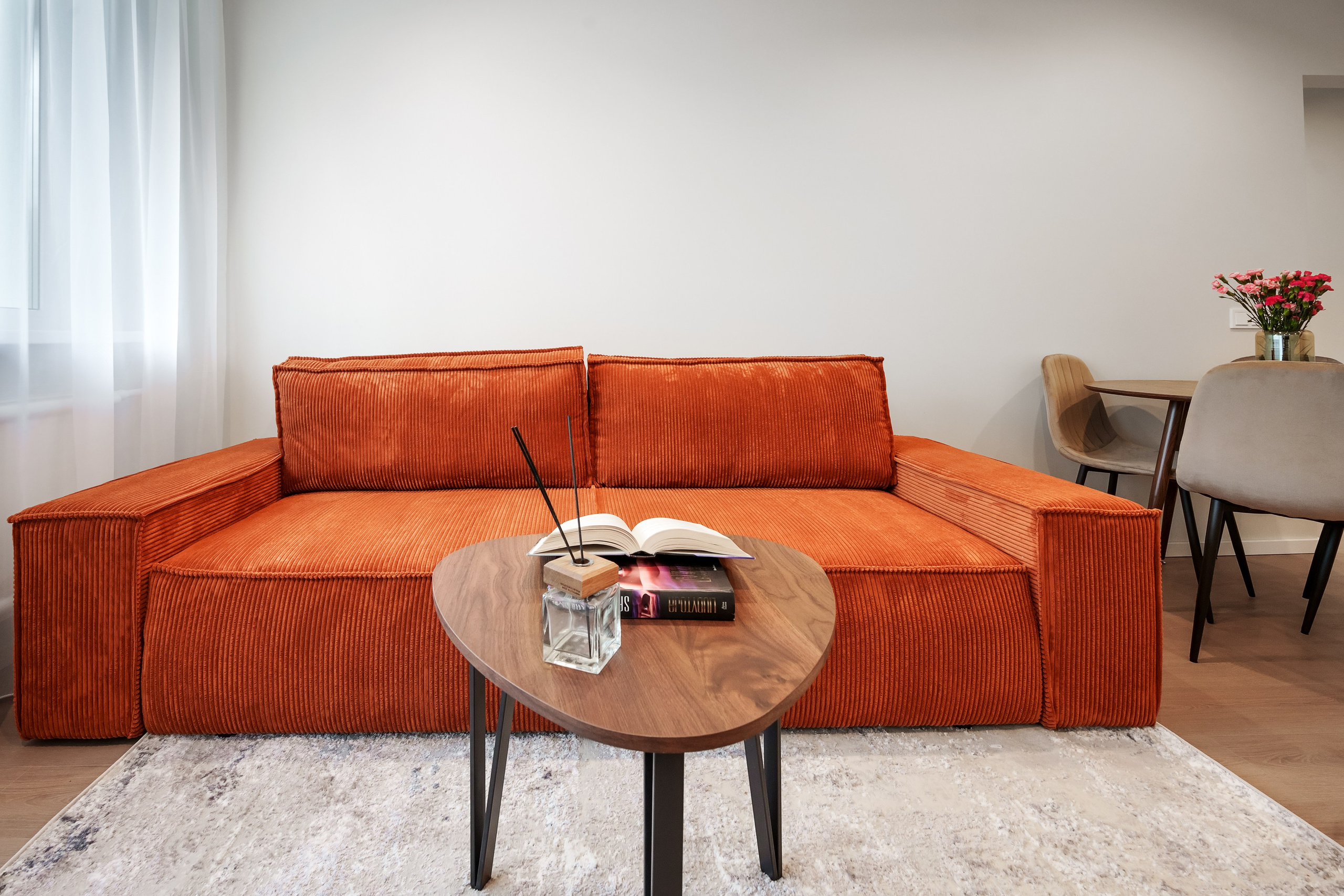 Žirmunų g. 98. Elina Sapiega fotografė Vilniuje