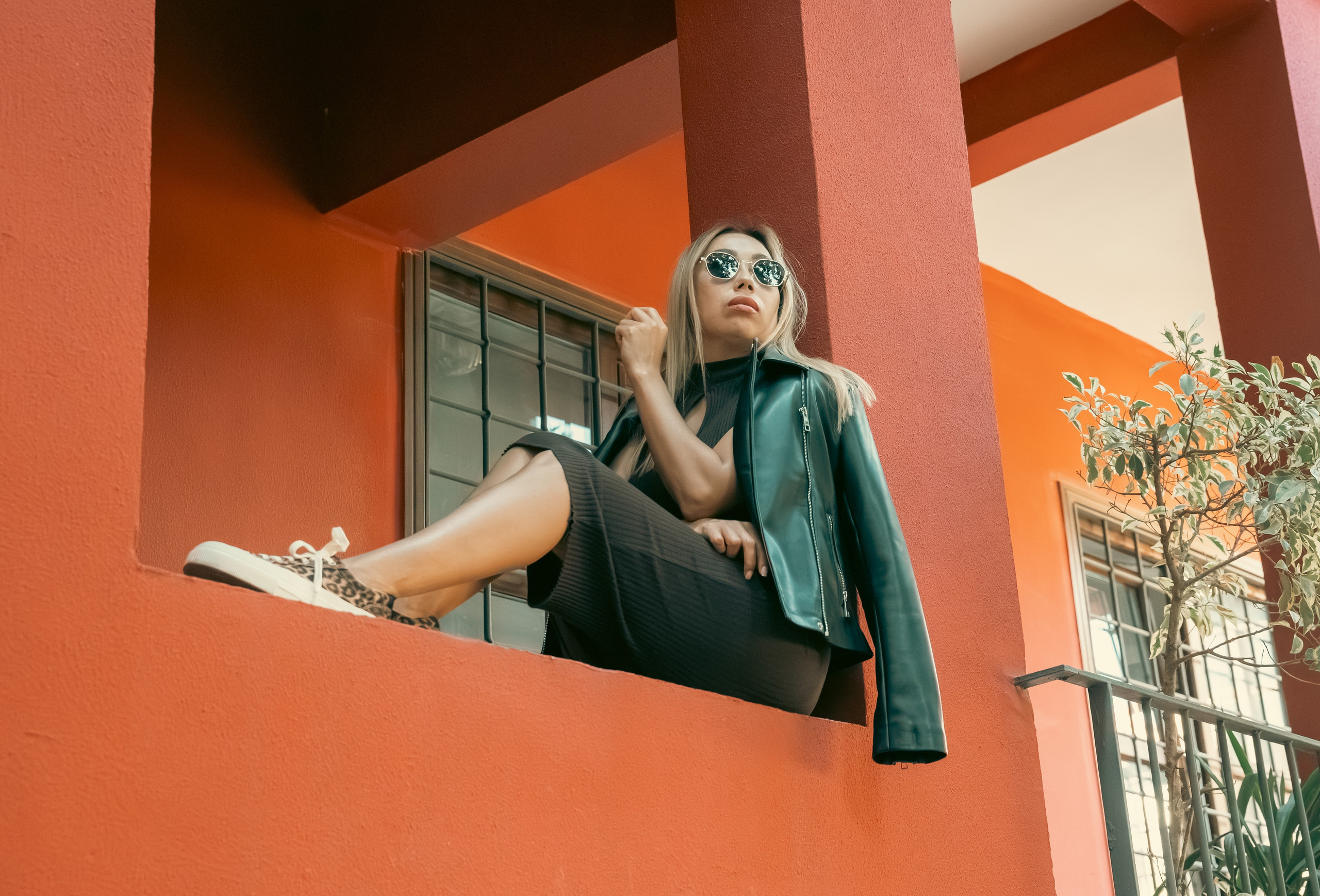 ZARINA. UNRATED PHOTO