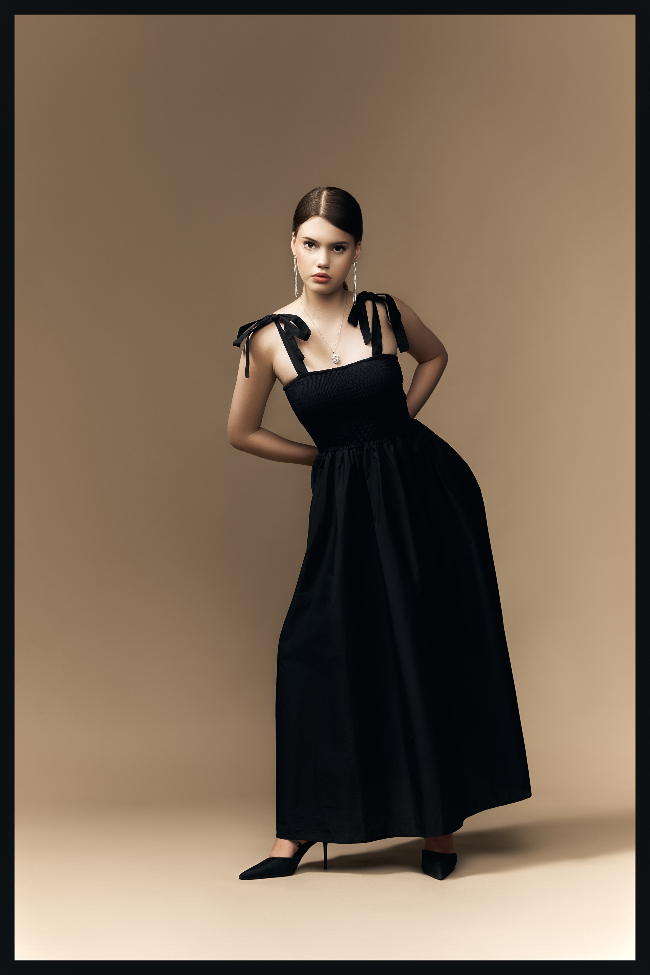 Fotograf, Stuttgart. Portrait, porträt, art, sedcard, studiofotograf stuttgart, polas