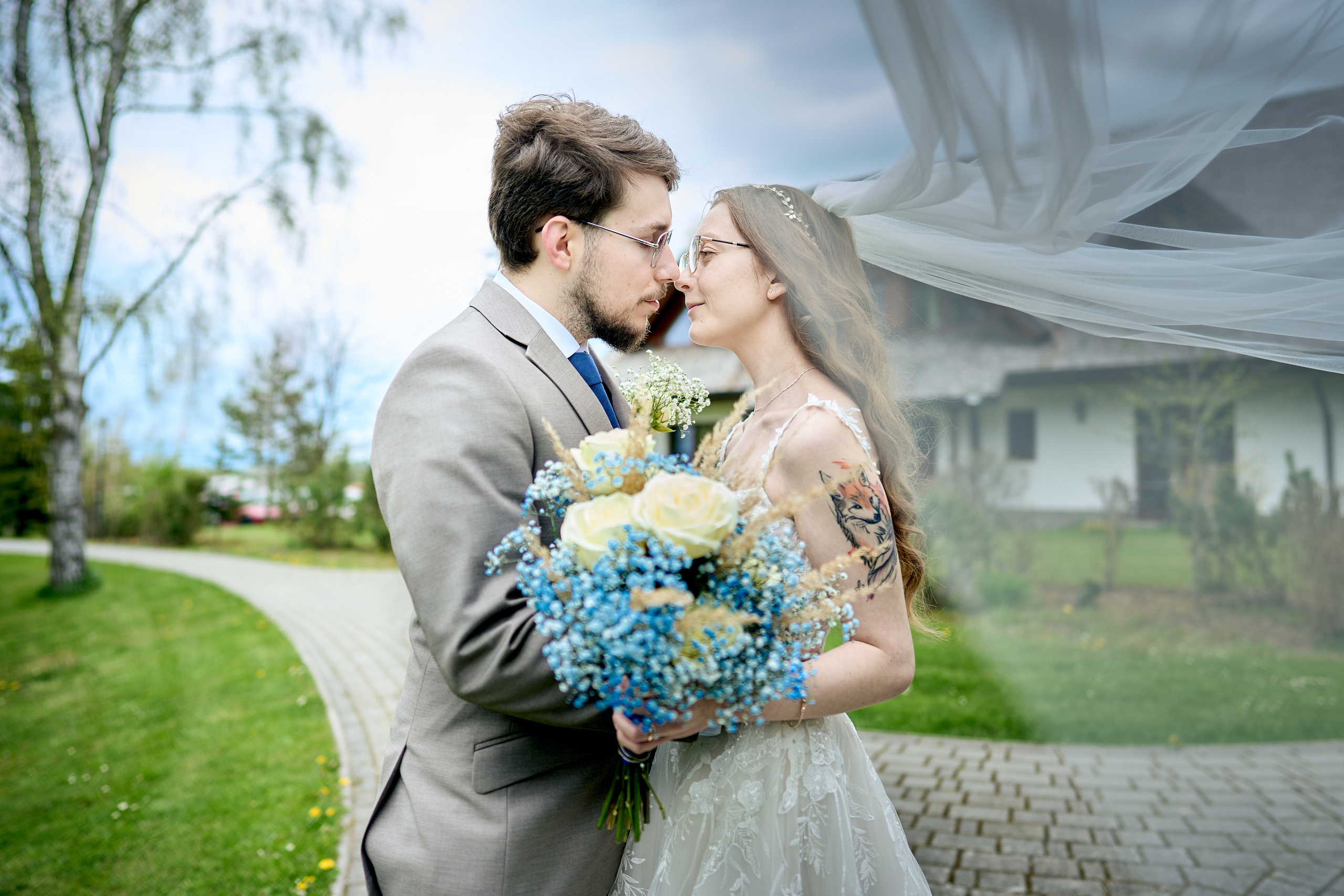 Svadobny fotograf svadobny fotograf cena kameraman na svadbu cena. Fotograf kameraman na svadbu Bratislava Banská Bystrica Сelé Slovensko svadobný kameraman