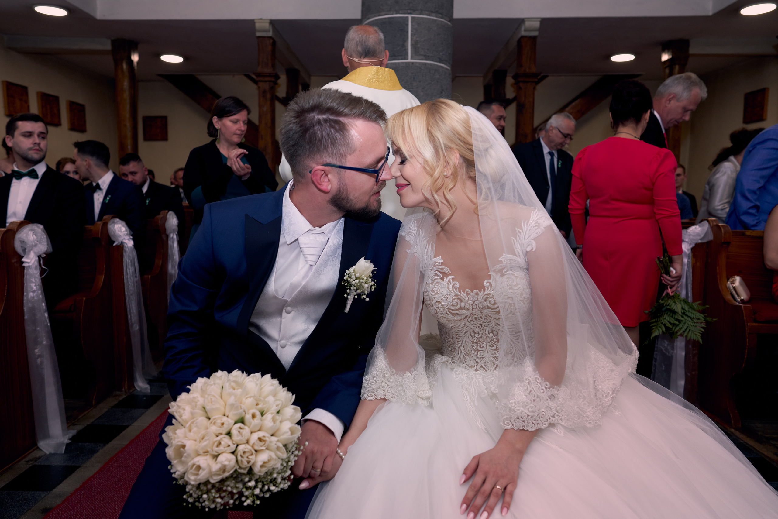 Svadobny fotograf svadobny fotograf cena kameraman na svadbu cena. Fotograf kameraman na svadbu Bratislava Banská Bystrica Сelé Slovensko svadobný kameraman