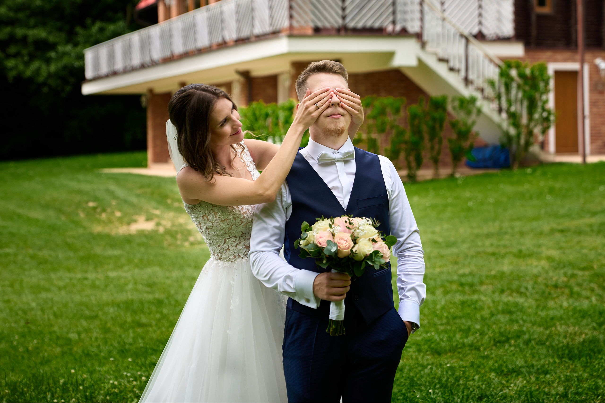 Svadobny fotograf svadobny fotograf cena kameraman na svadbu cena. Fotograf kameraman na svadbu Bratislava Banská Bystrica Сelé Slovensko svadobný kameraman