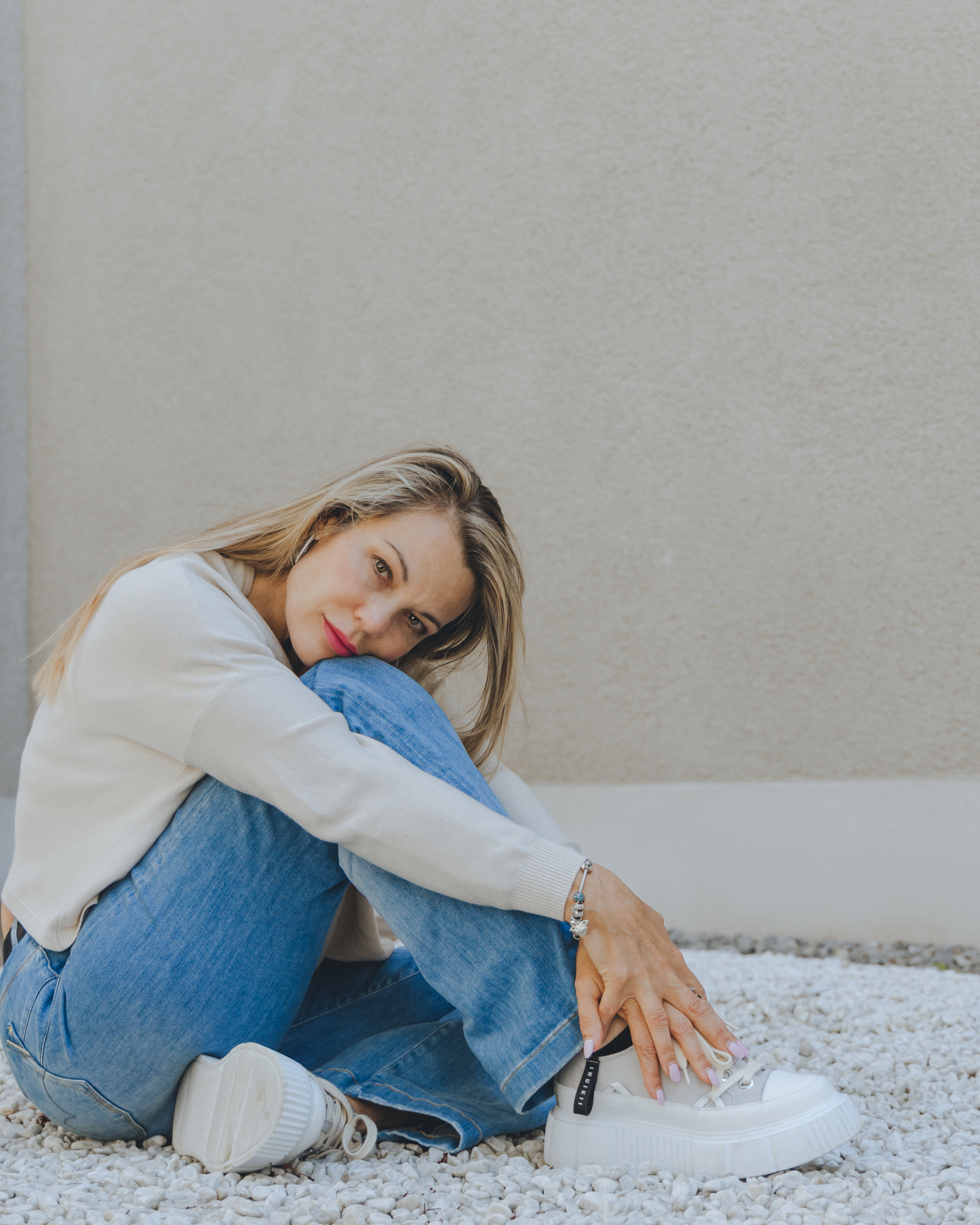 Зина, Люцерн, Швейцария. Home