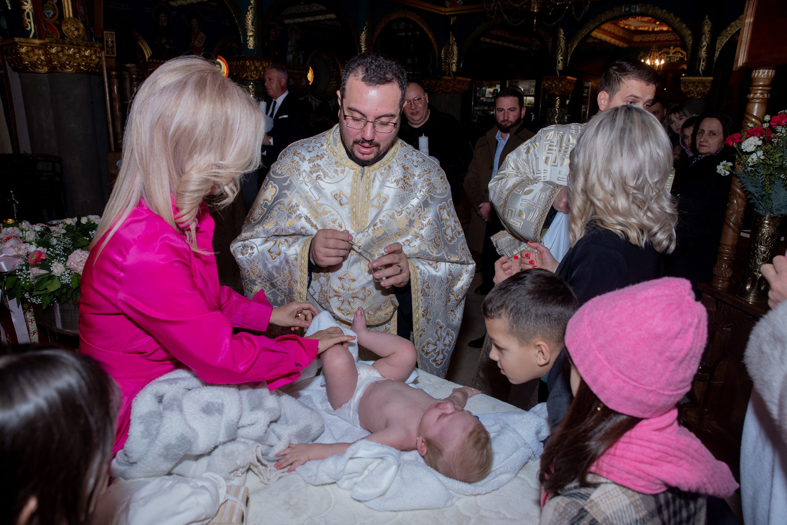 Ana Ionascu. Neagoe Studio — Fotograf Nuntă & Evenimente