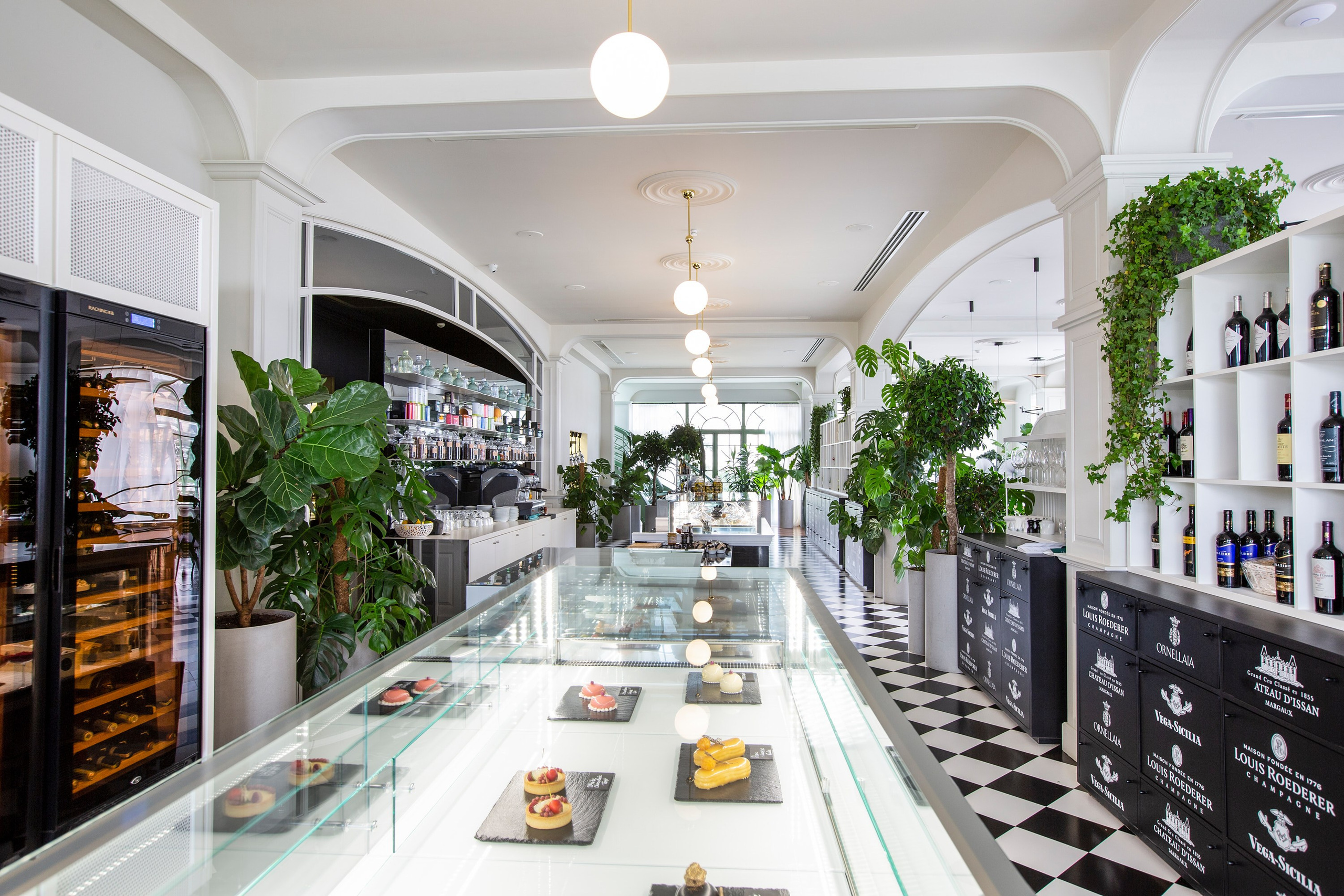 L’Avenue restaurant. Elmar Mustafazadeh Photography