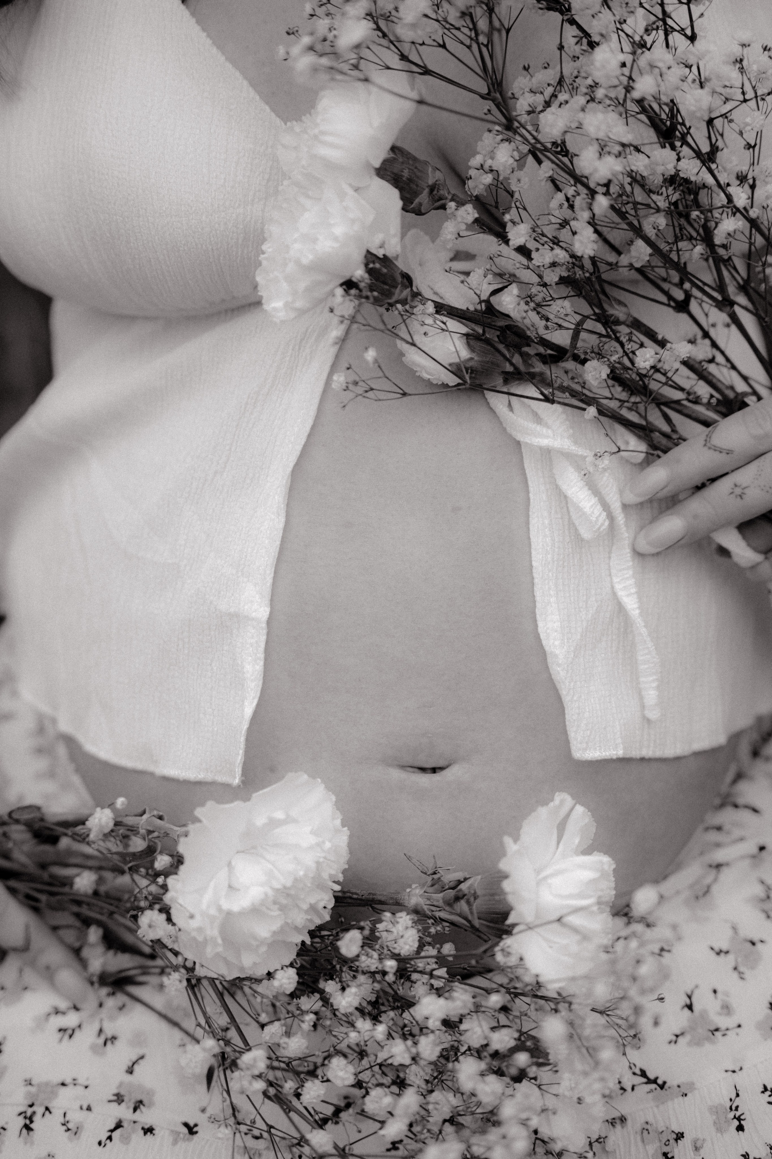 Sara maternity. Photographer in Washington Sophia D