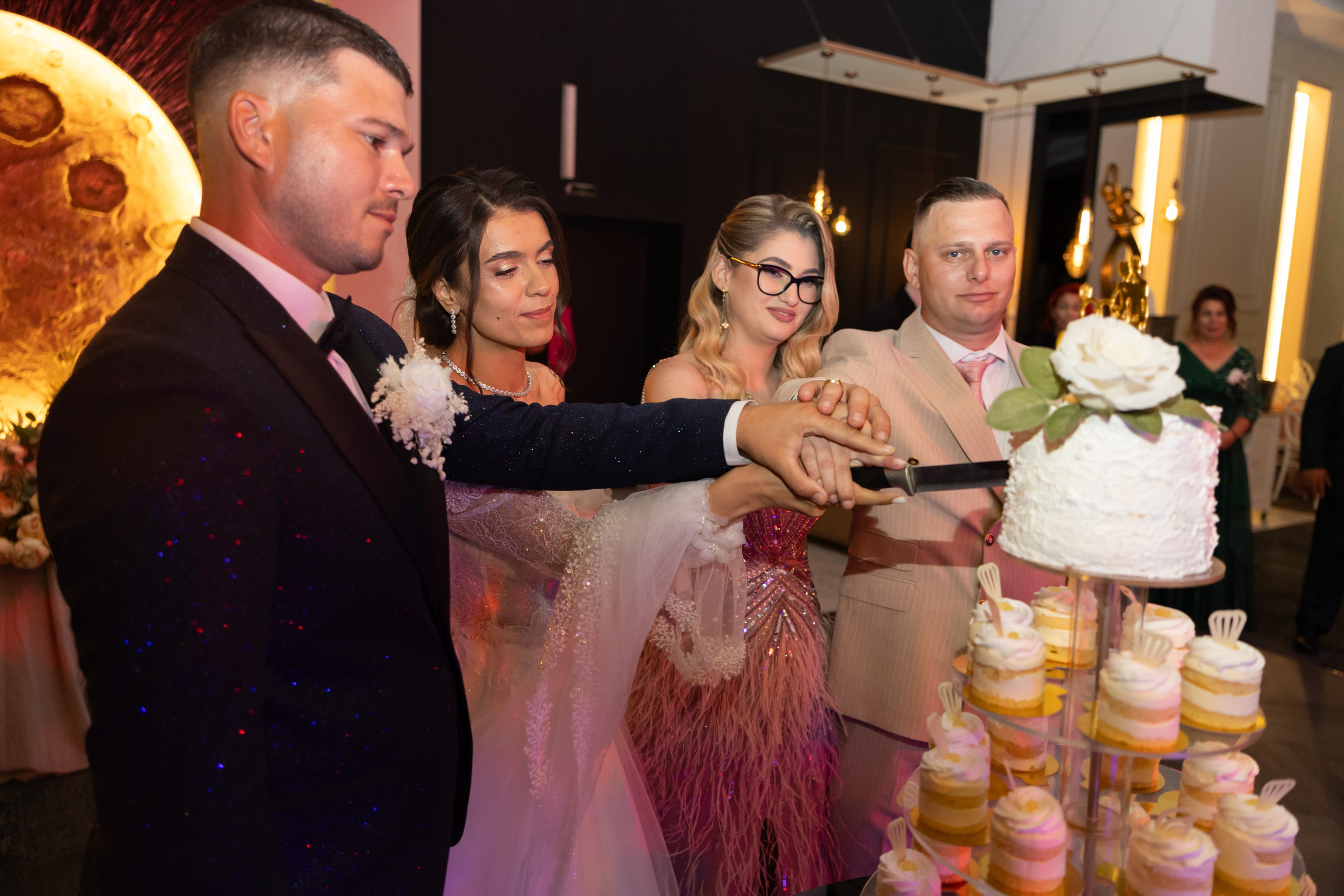 Loredana & Florinel. Fotograf de nunta — Ionut Belea din Calarasi, dar si evenimente corporate din Romania