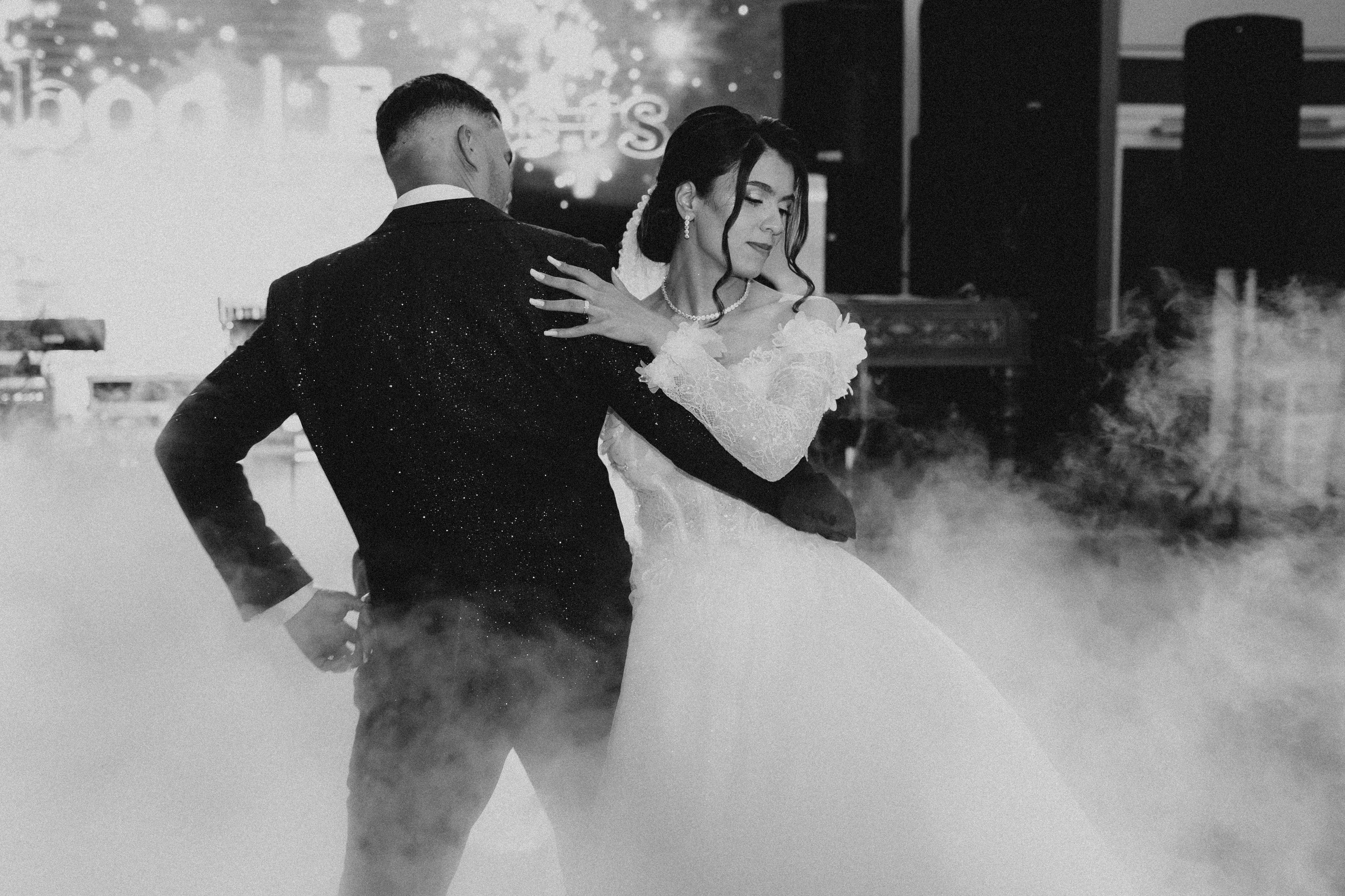 Loredana & Florinel. Fotograf de nunta — Ionut Belea din Calarasi, dar si evenimente corporate din Romania