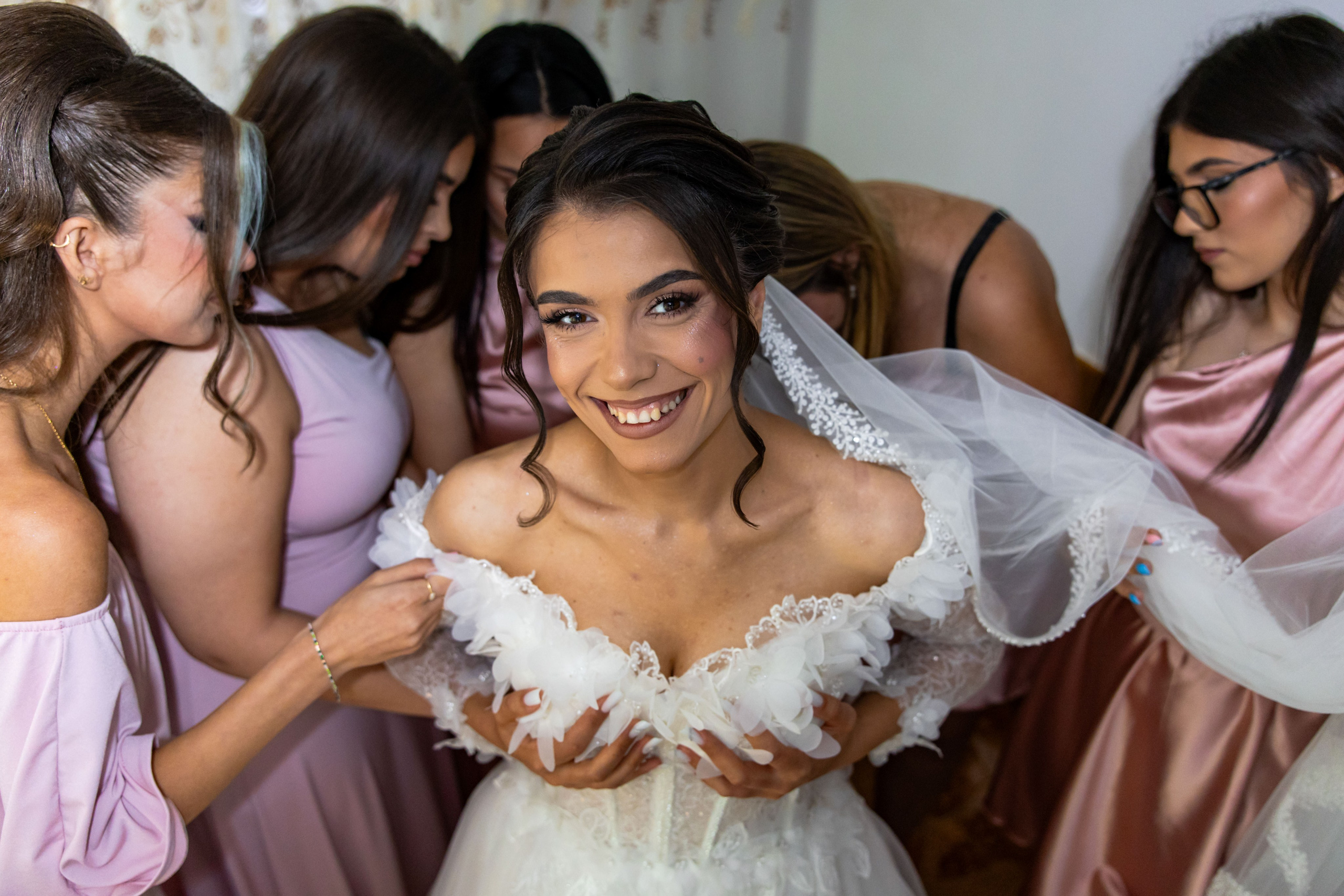 Loredana & Florinel. Fotograf de nunta — Ionut Belea din Calarasi, dar si evenimente corporate din Romania