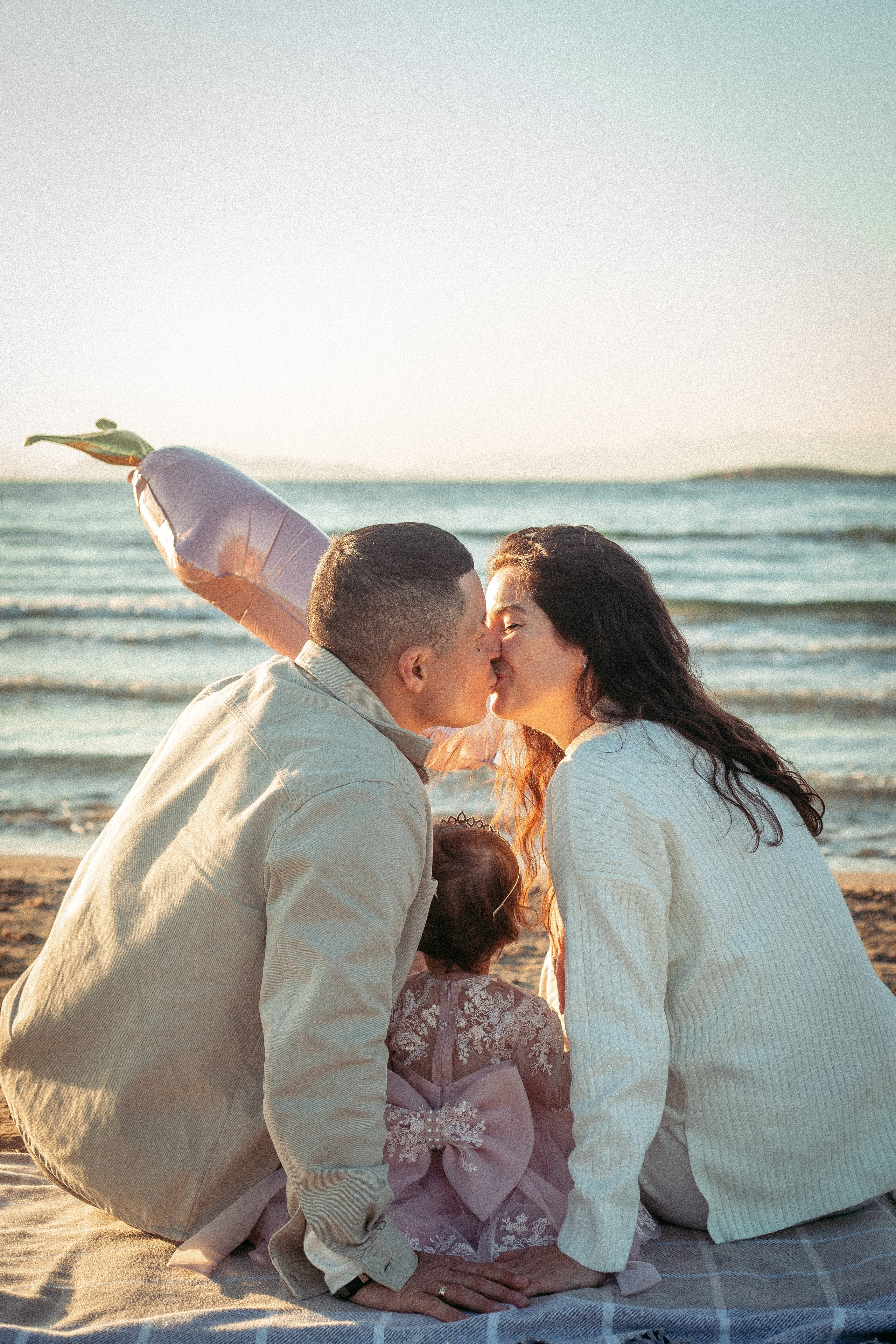 Little Beach Celebration. Family Photographer in Greece