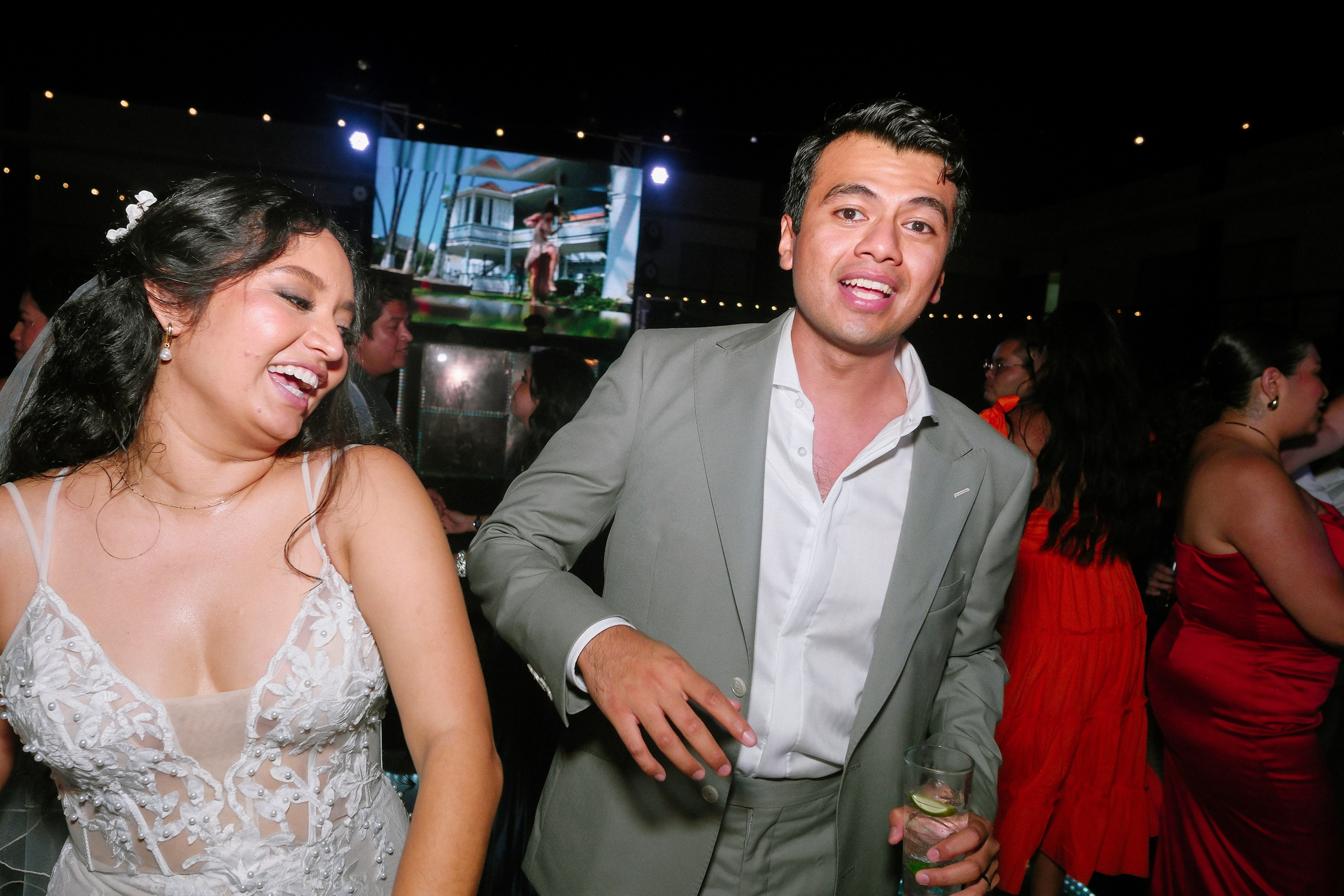 Ney & Cris / Acapulco. Wedding and family photographer in Mexico City