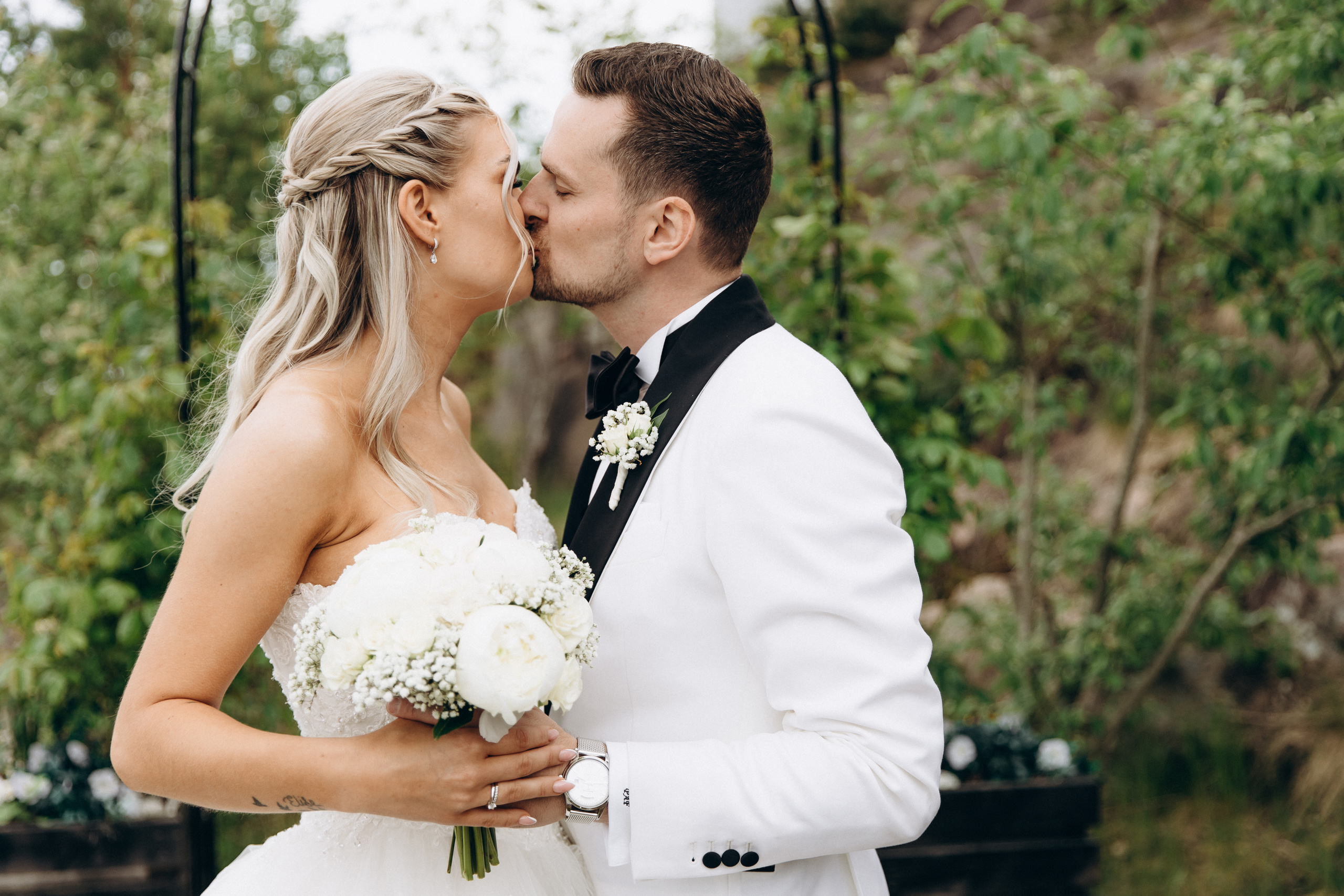 Fotografering av drømmebryllupet ditt i hjertet av Oslo. Bryllupsfotograf i hele Norge