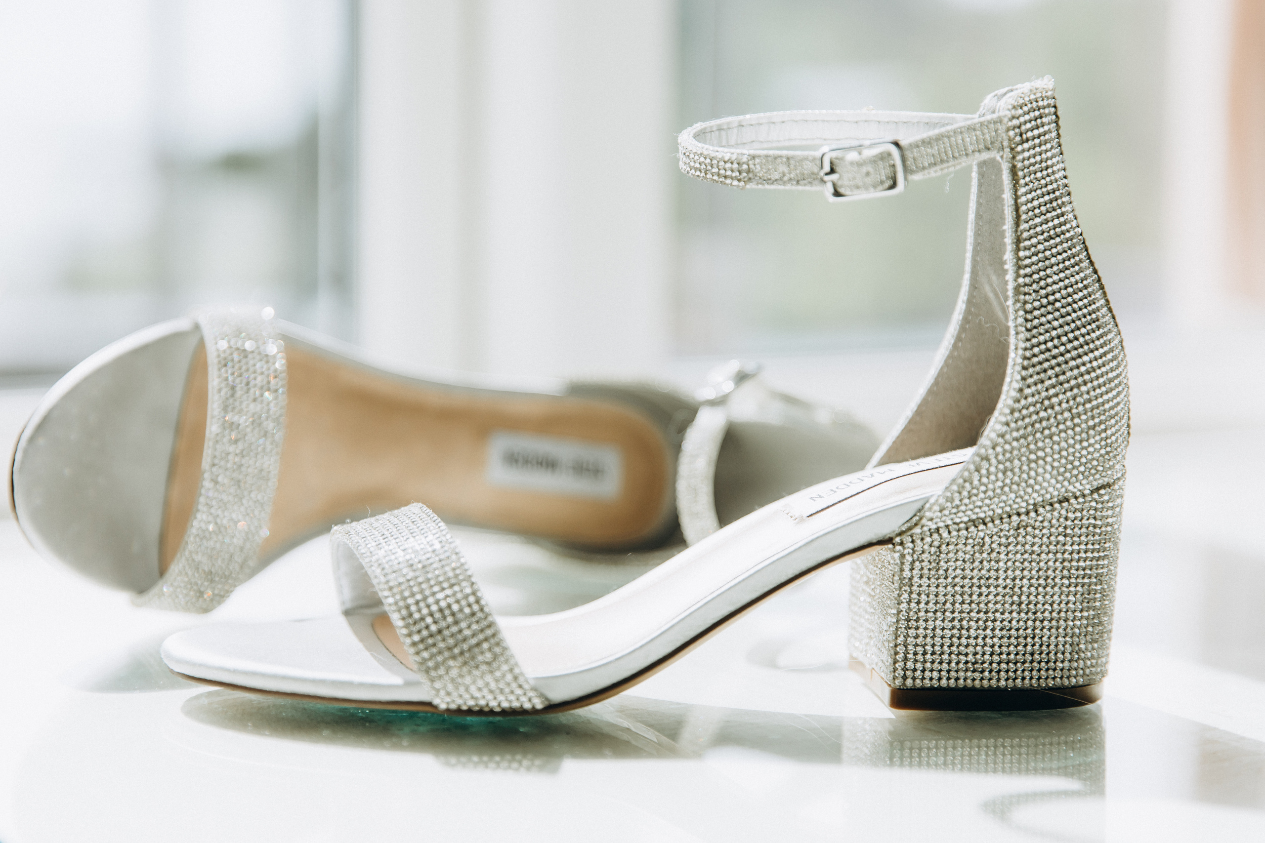 Fotografering av drømmebryllupet ditt i hjertet av Oslo. Bryllupsfotograf i hele Norge