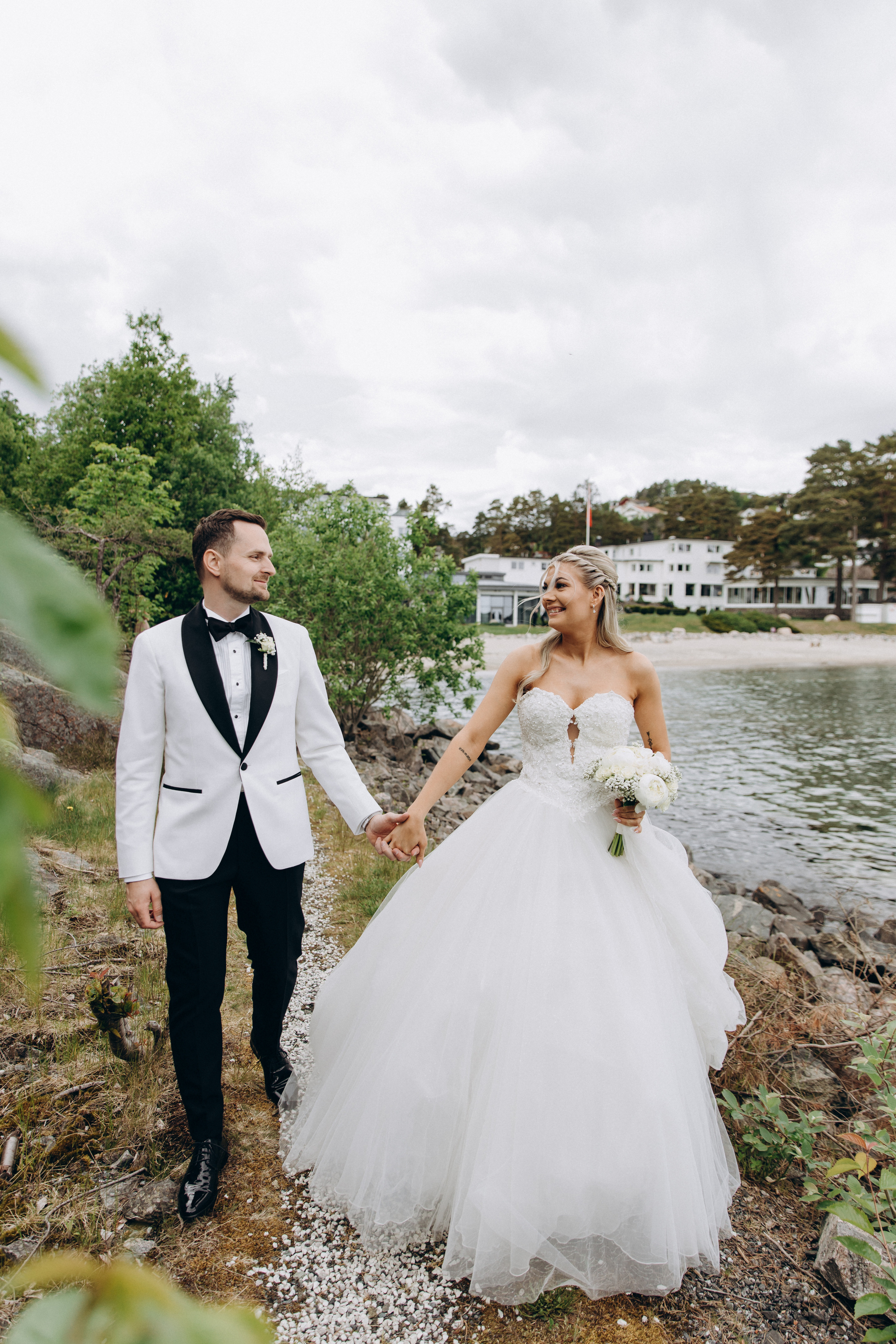 Fotografering av drømmebryllupet ditt i hjertet av Oslo. Bryllupsfotograf i hele Norge