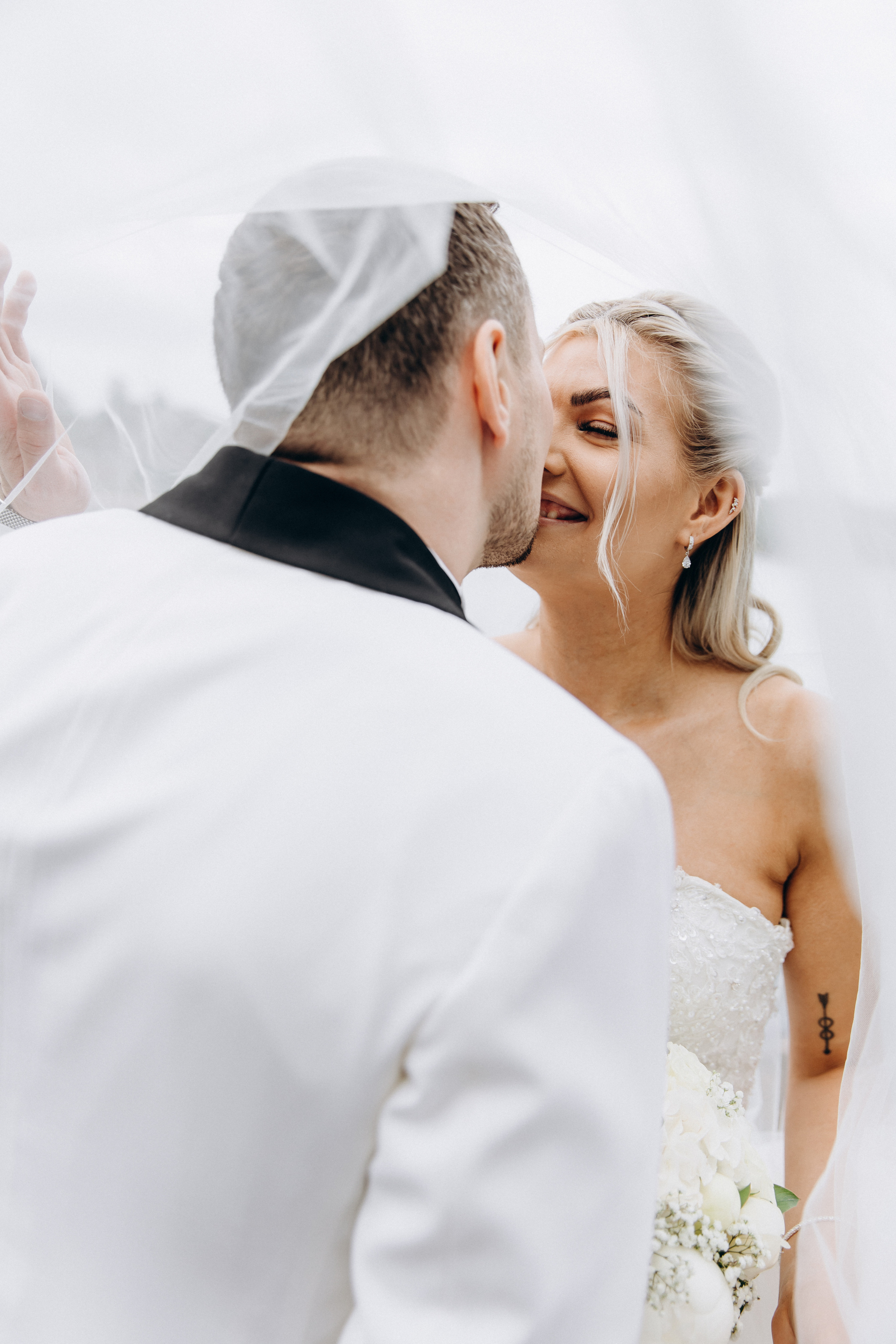 Fotografering av drømmebryllupet ditt i hjertet av Oslo. Bryllupsfotograf i hele Norge