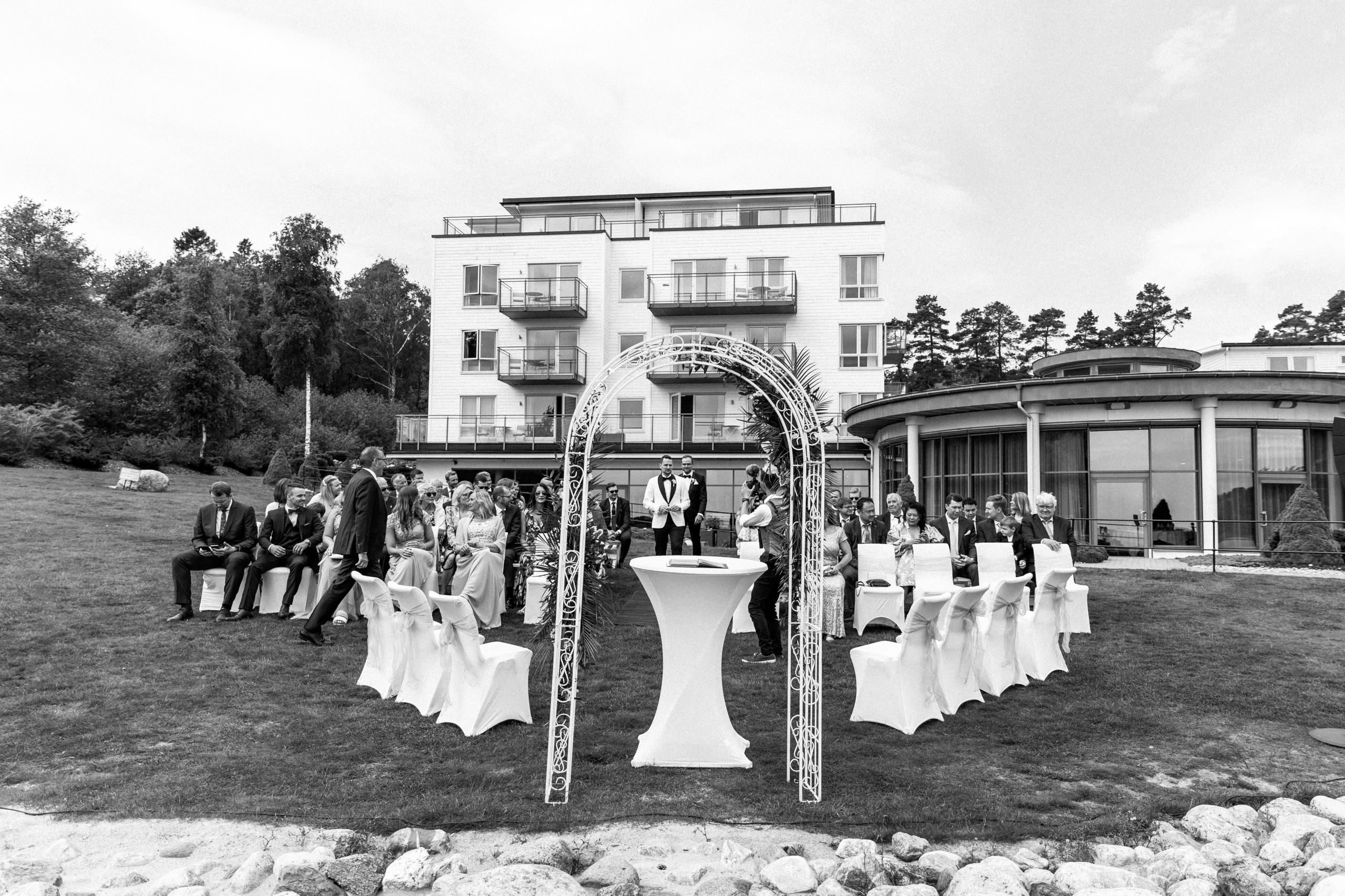 Fotografering av drømmebryllupet ditt i hjertet av Oslo. Bryllupsfotograf i hele Norge