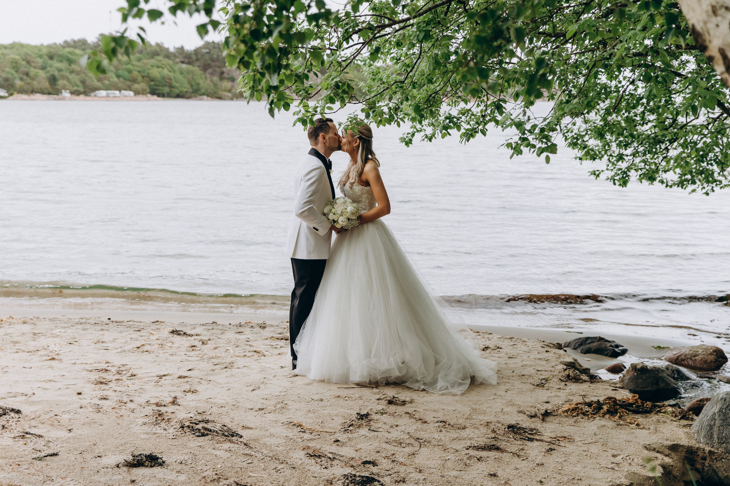 Fotografering av drømmebryllupet ditt i hjertet av Oslo. Bryllupsfotograf i hele Norge
