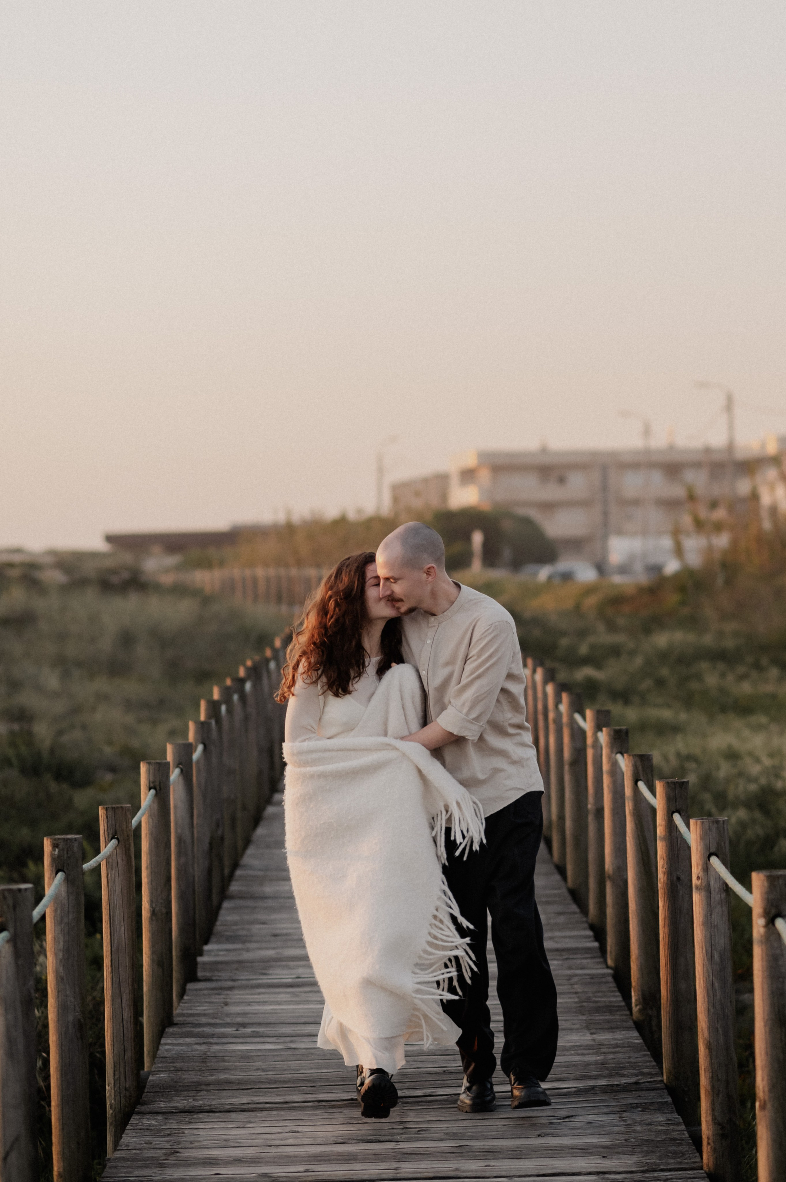 Zuhause im Herzen | Shooting an der Ozeanküste. Fotografin Ansbach - Paare | Hochzeit | After Wedding
