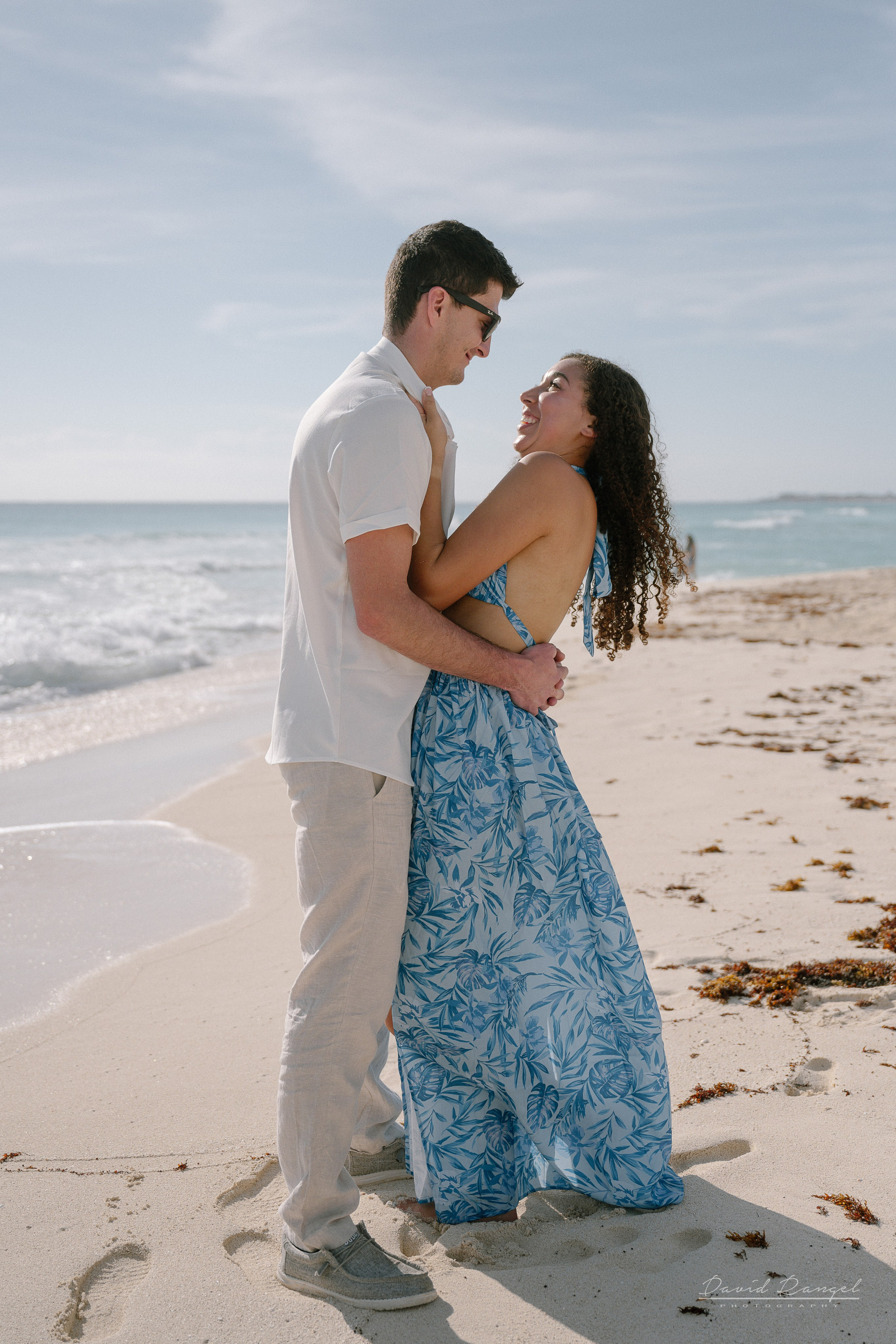 Gabi Guilliod — Family Session — Playa Delfines. Destination wedding photographer based in Cancun and Riviera Maya with service worldwide