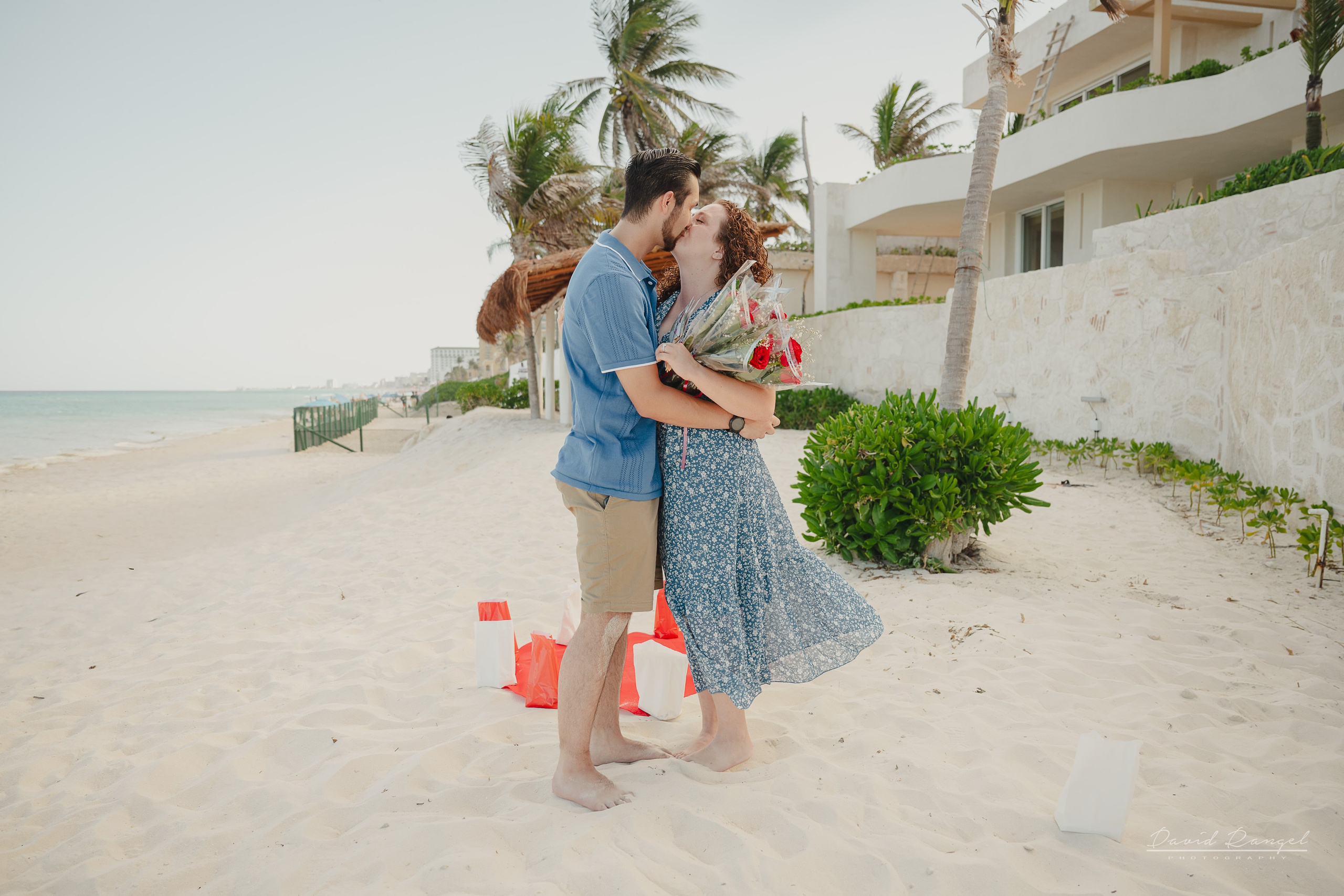 Engagement Session. Destination wedding photographer based in Cancun and Riviera Maya with service worldwide