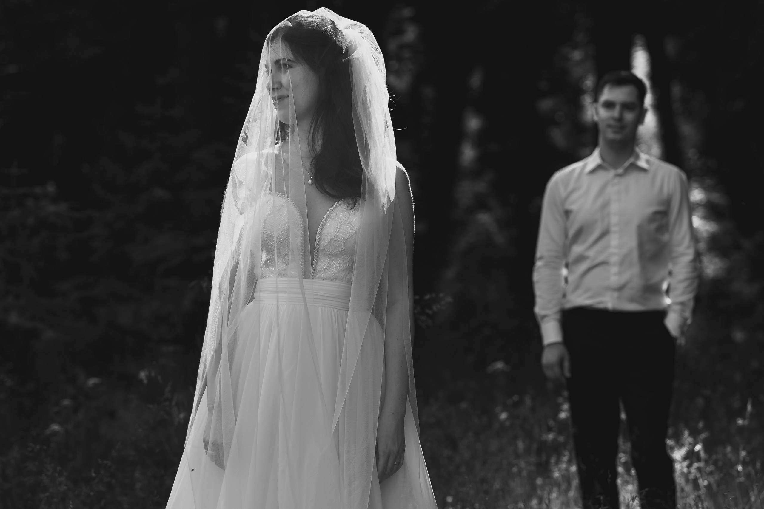 Trash the dress — Lorena&Adi  - Mihai Popa. Mihai Popa |Wedding Photographer | Worldwide | Bucharest