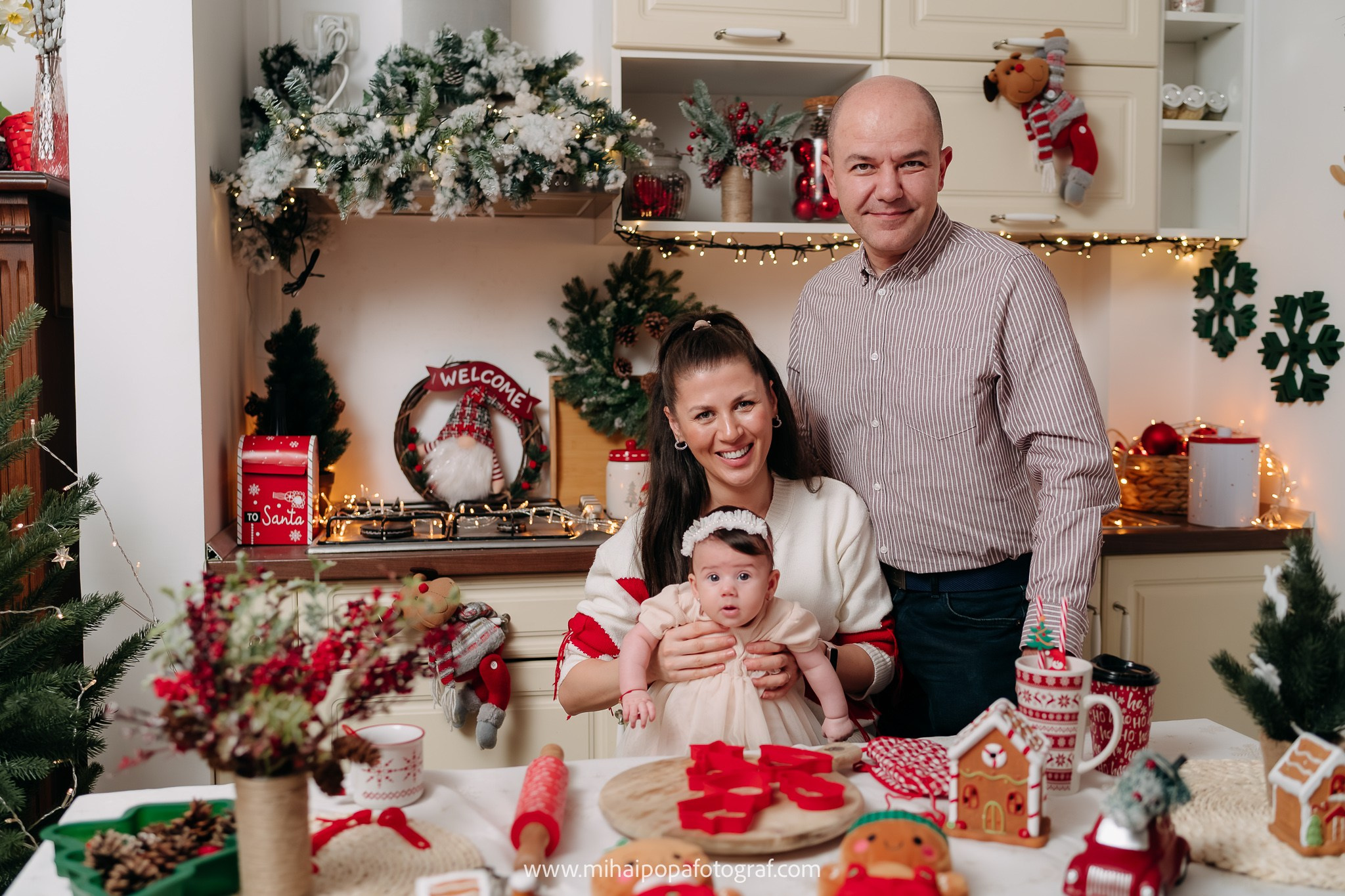 Ședință Foto Crăciun - Sara. Fotograf Nuntă & Botez București - Mihai Popa | Dincolo de oameni, imortalizez emoții!