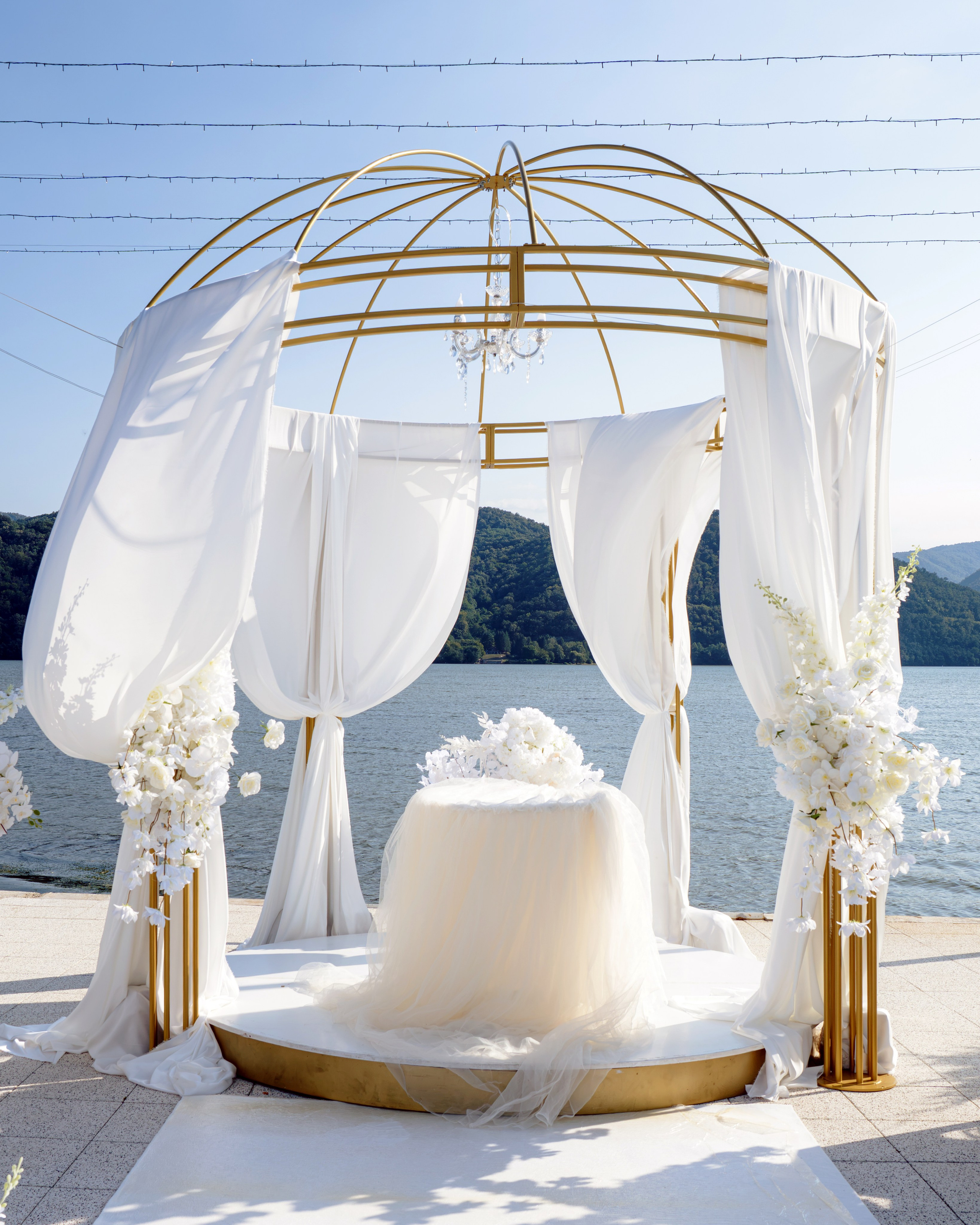Iubire la apus pe Dunăre | Sonia & Bogdan. Andrei Marta | Fotograf Nuntă & Destination Wedding