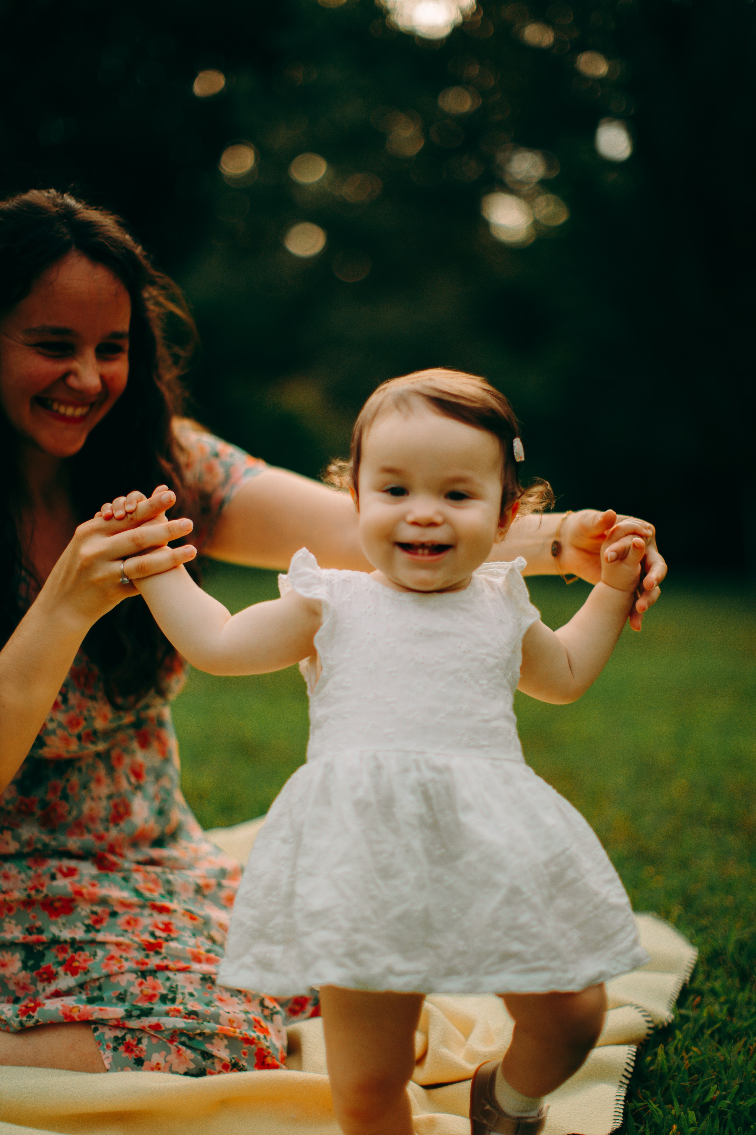 Anna and Julia. Love Through Photo