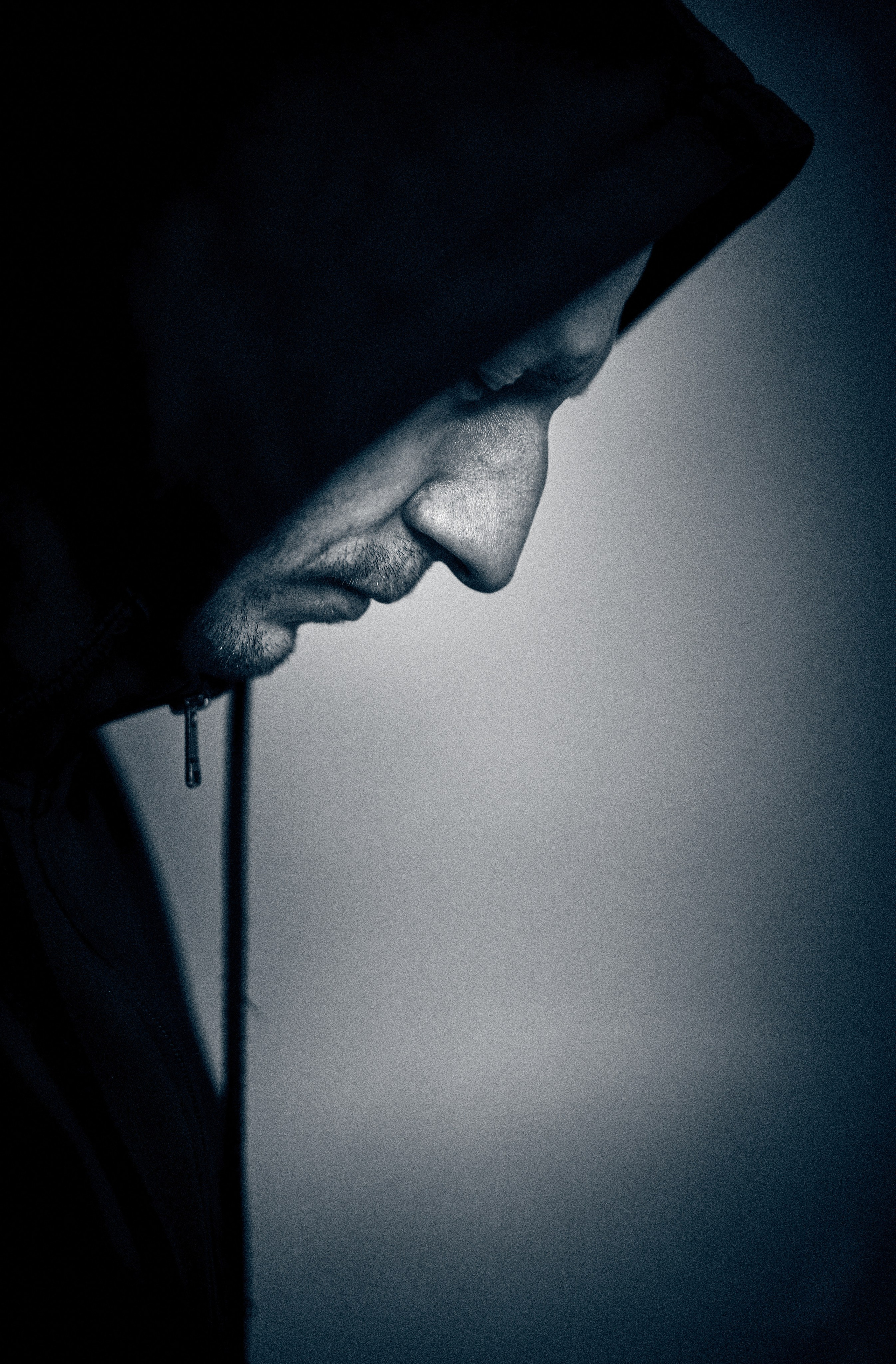 Męski portret psychologiczny - Mieszko V „Długonosy” - Fotograf portretowy w Warszawie Andriej Szypiłow