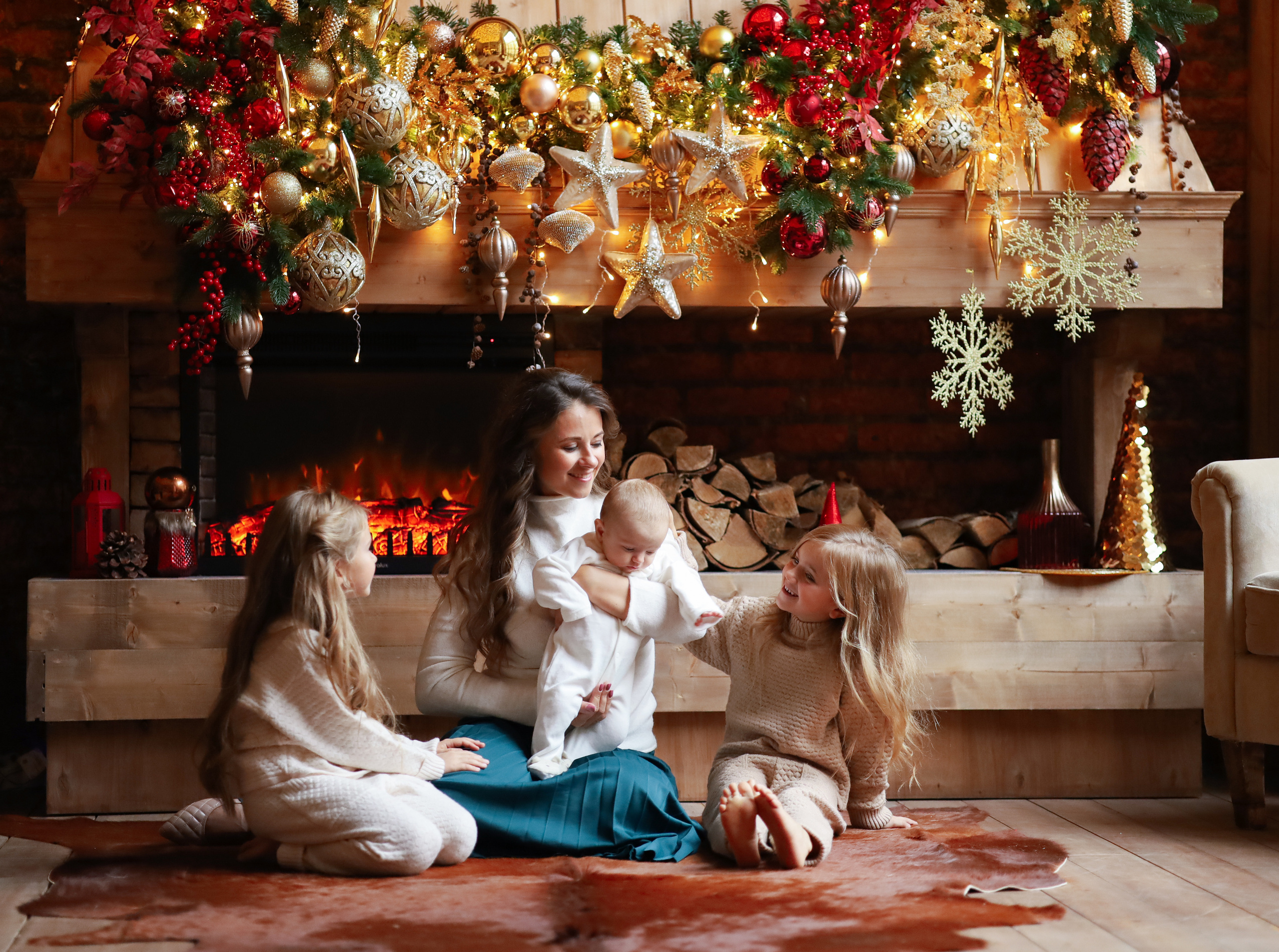 Christmas photo shoot for children and parents. Family Christmas photo shoot, Tampa, Florida