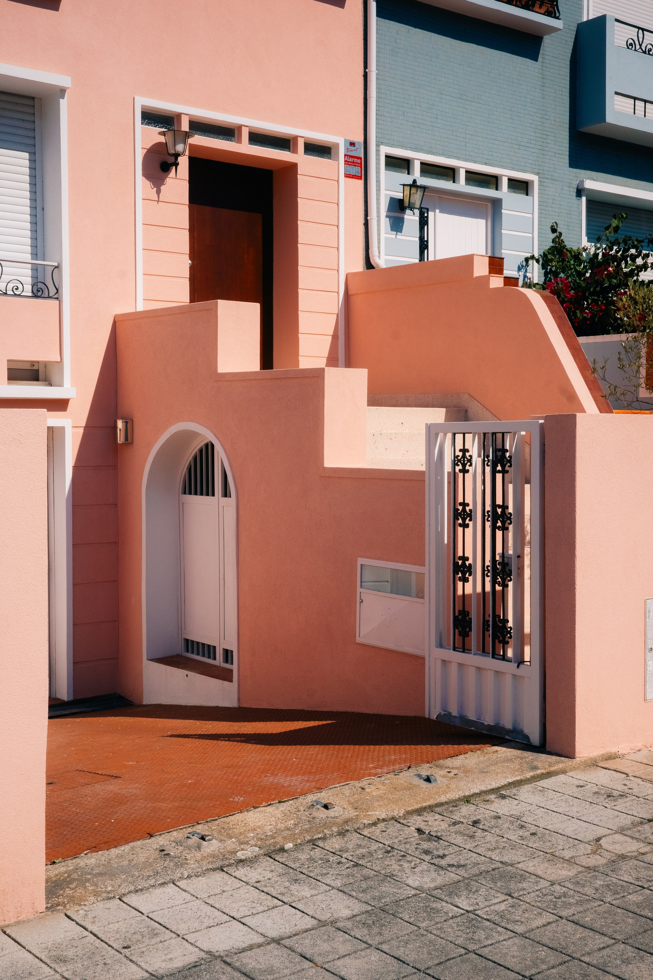 Street. Maria Sher. Professional photographer from Porto, Portugal