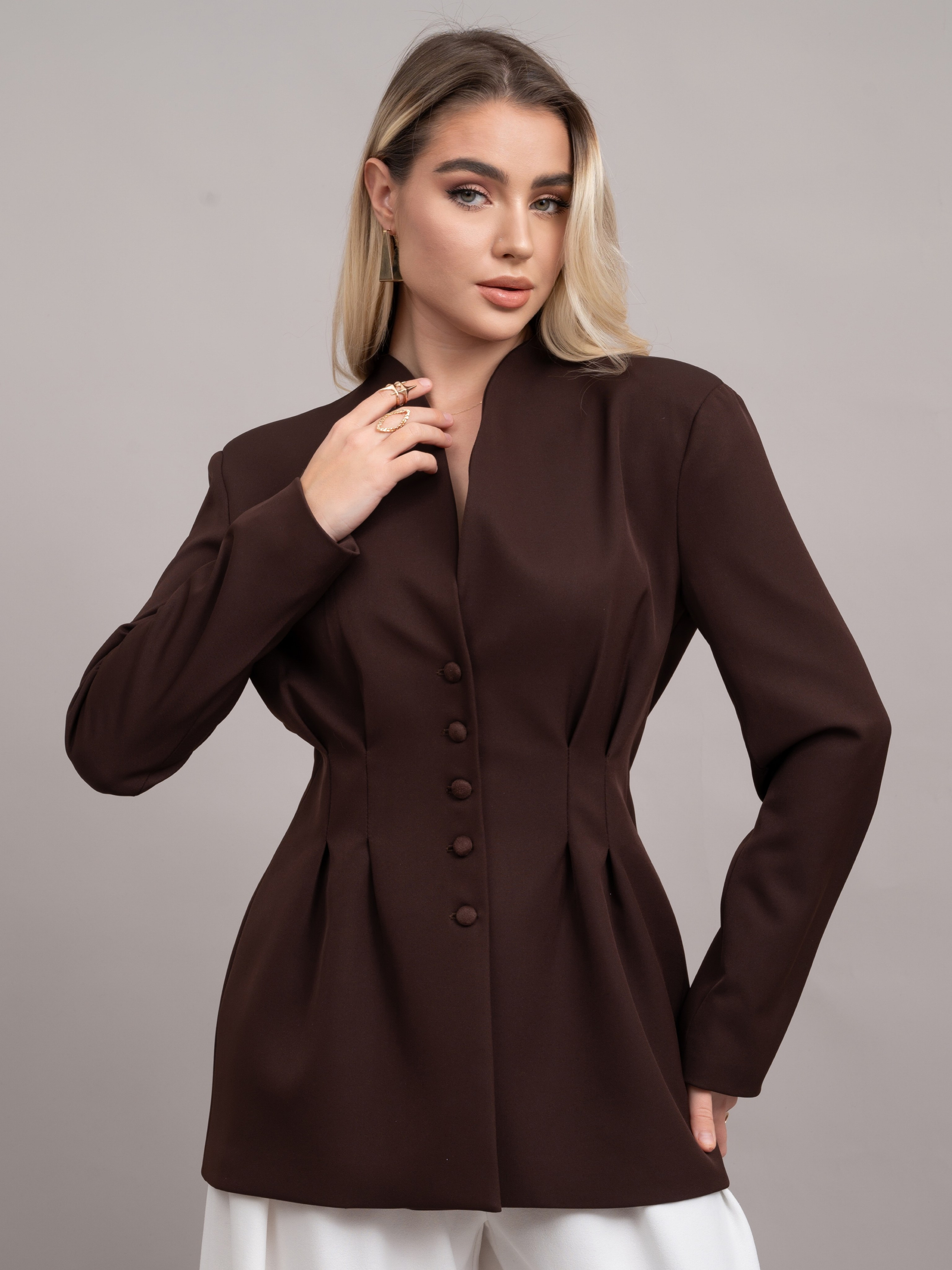 Арина 168 42-44. ProFoto