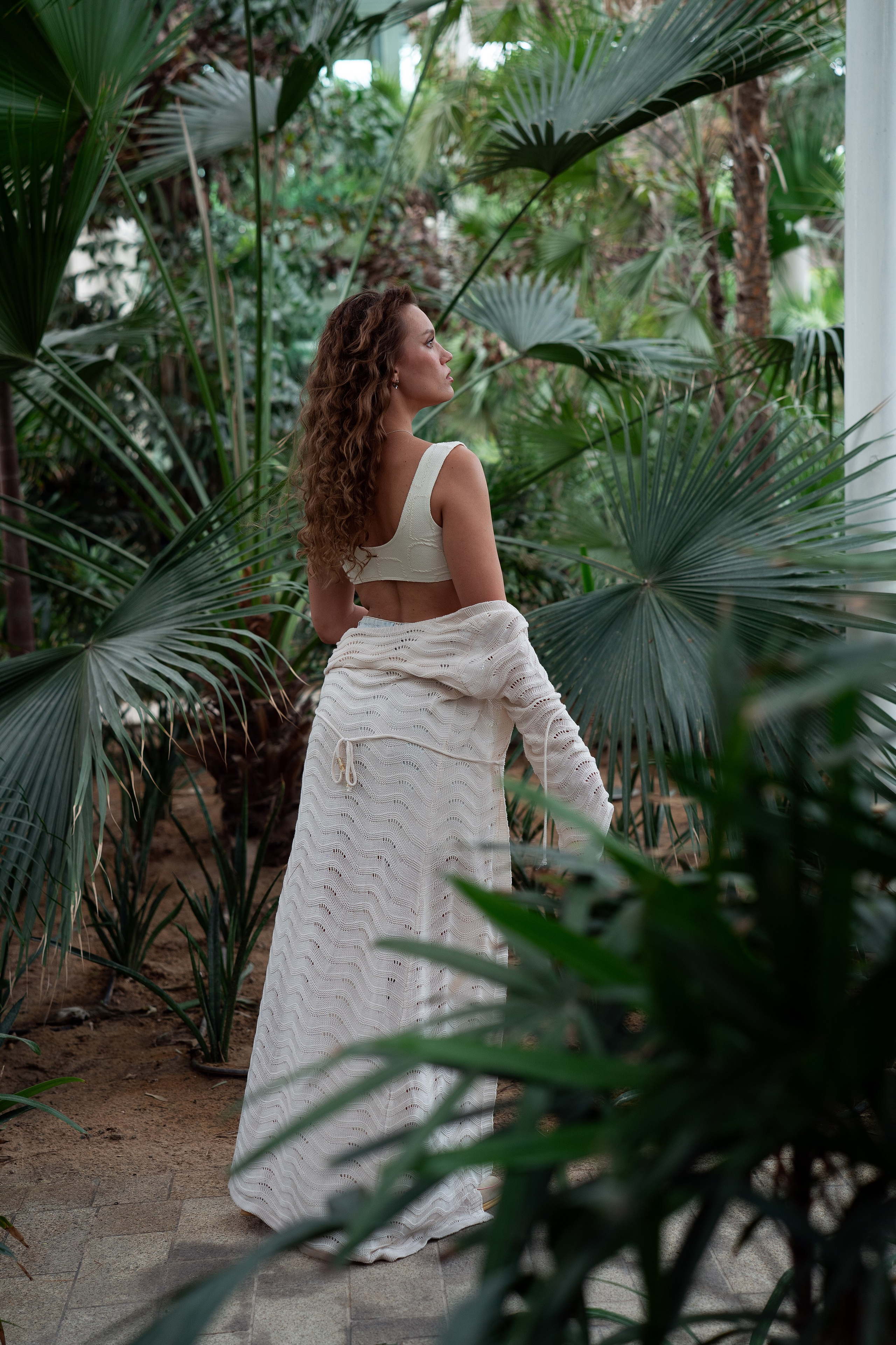 Personal Photoshoot in Abu Dhabi — Portraits That Reflect You. Mariia Safronova is your photographer in Abu Dhabi and Dubai