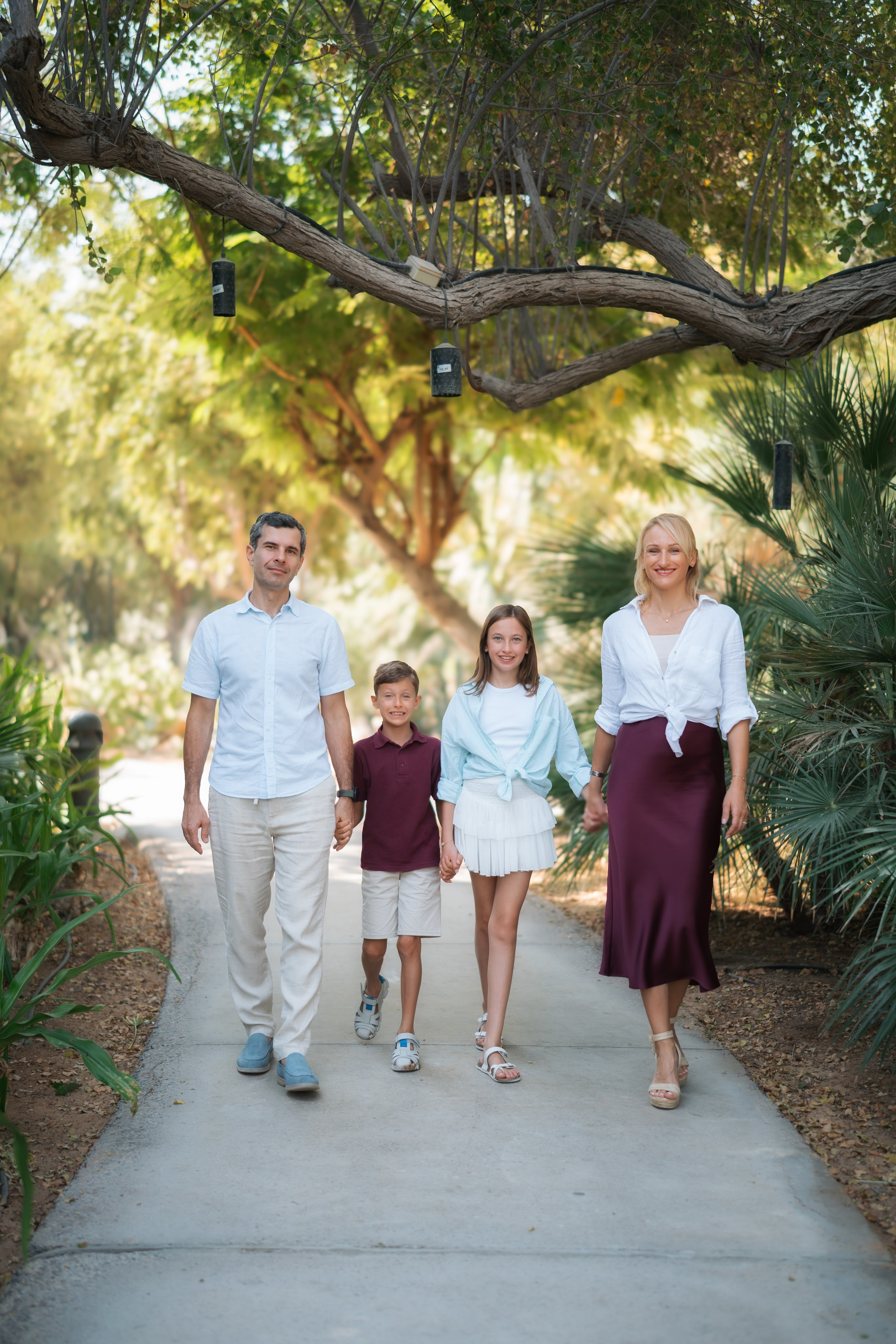 Family Photoshoot in Abu Dhabi — Warm Moments That Matter. Mariia Safronova is your photographer in Abu Dhabi and Dubai