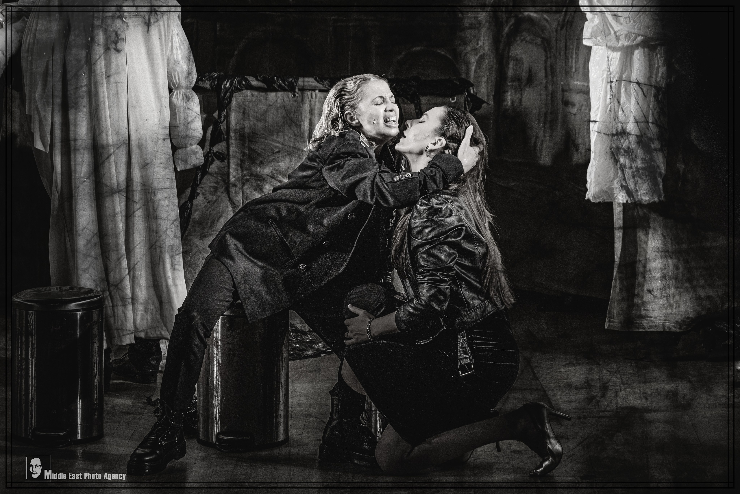 Caligula – Theater Zero. Dramatic Stage Photography. Middle East Photo Agency — Photography & Event Magnets — סוכנות צילום והדפסת מגנטים לאירועים