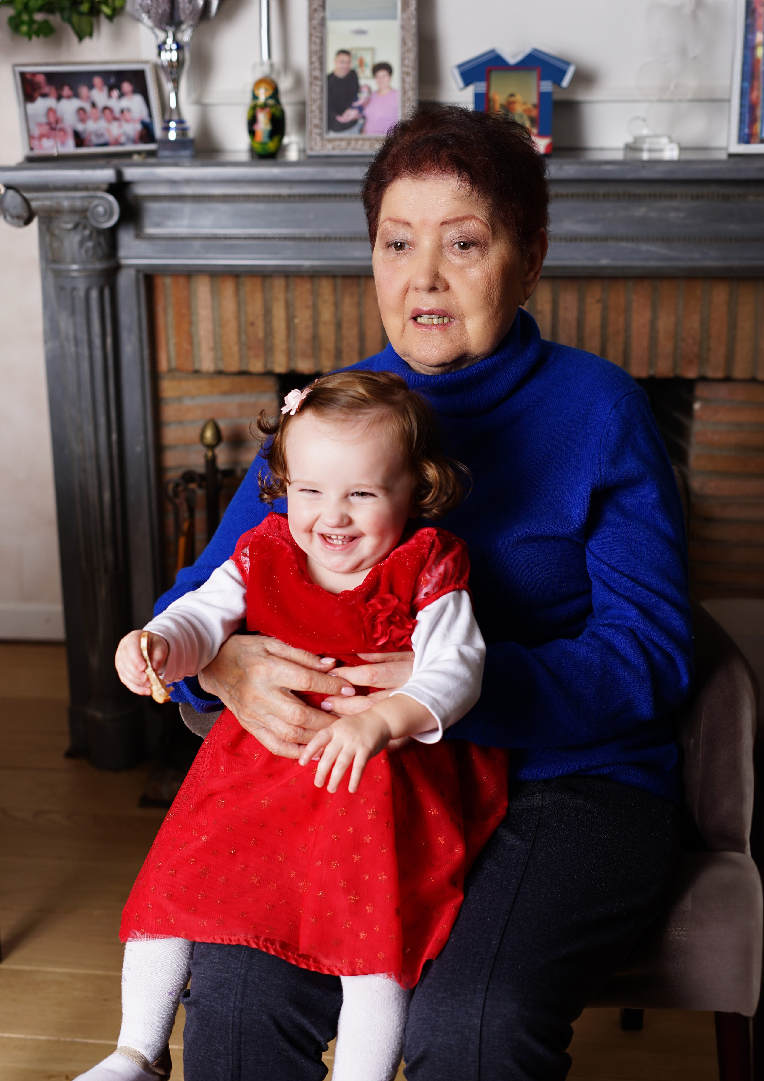 Edouard et sa famille. Petit trésor photos de famille, grossesse et nouveau-né à Roanne