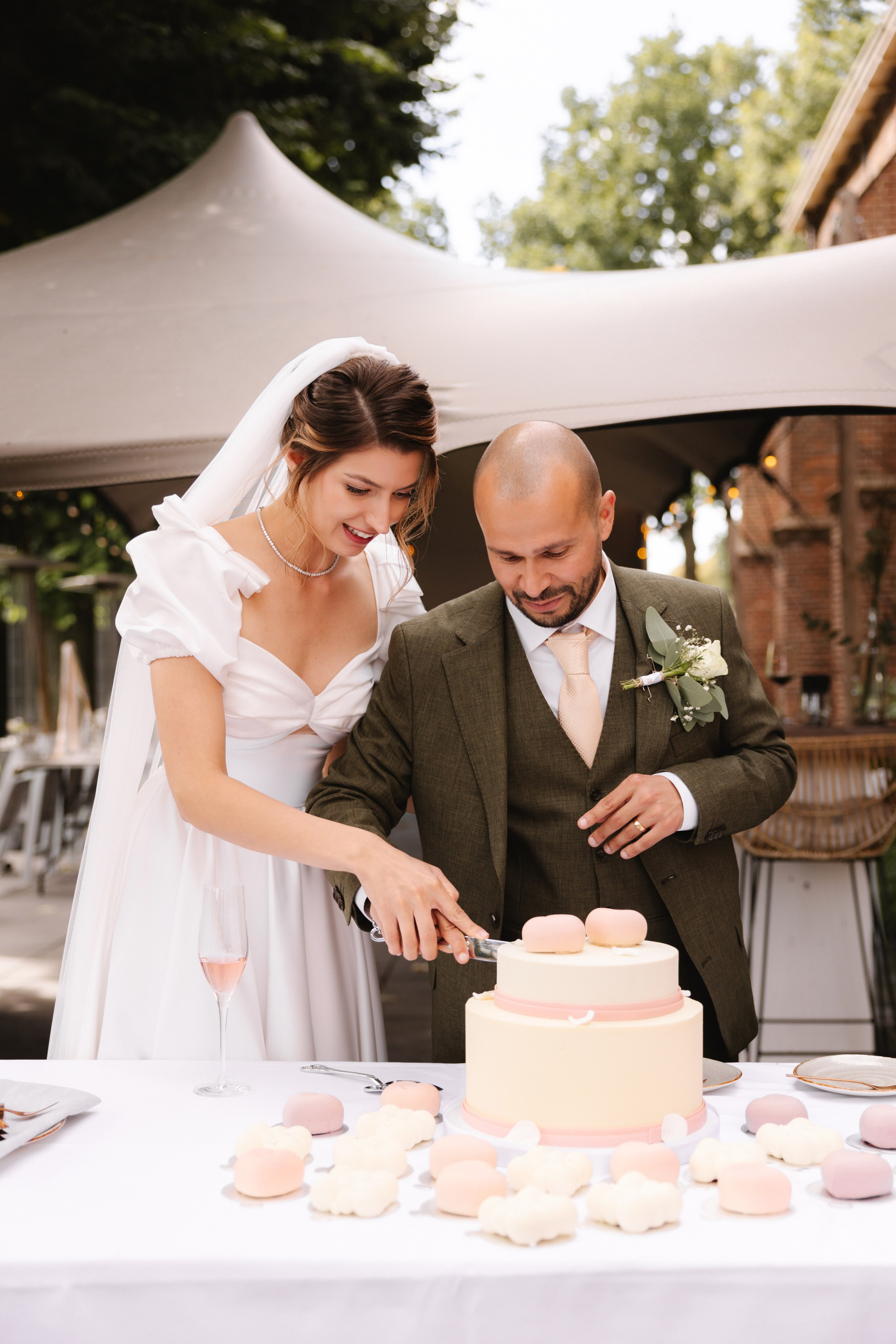 Emin and Saida. Yuliya Vaschenok — Photographer in the Netherlands