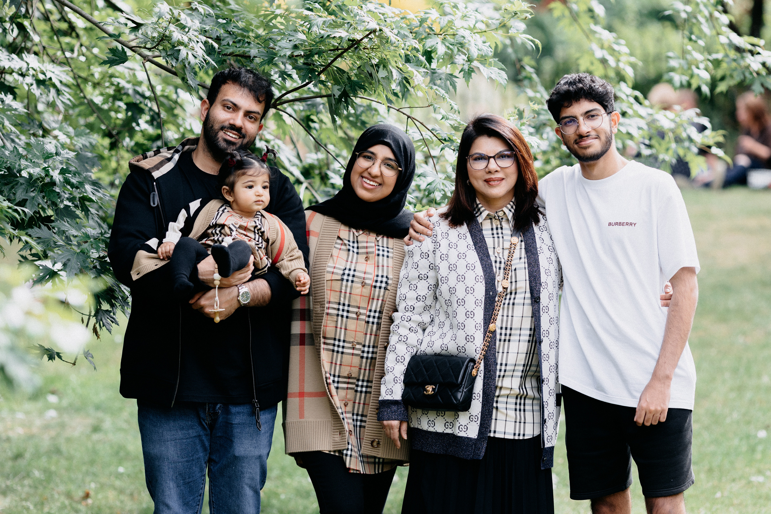 Family photoshoot in London. LondonPhotoStory — Vacation Photographer in London