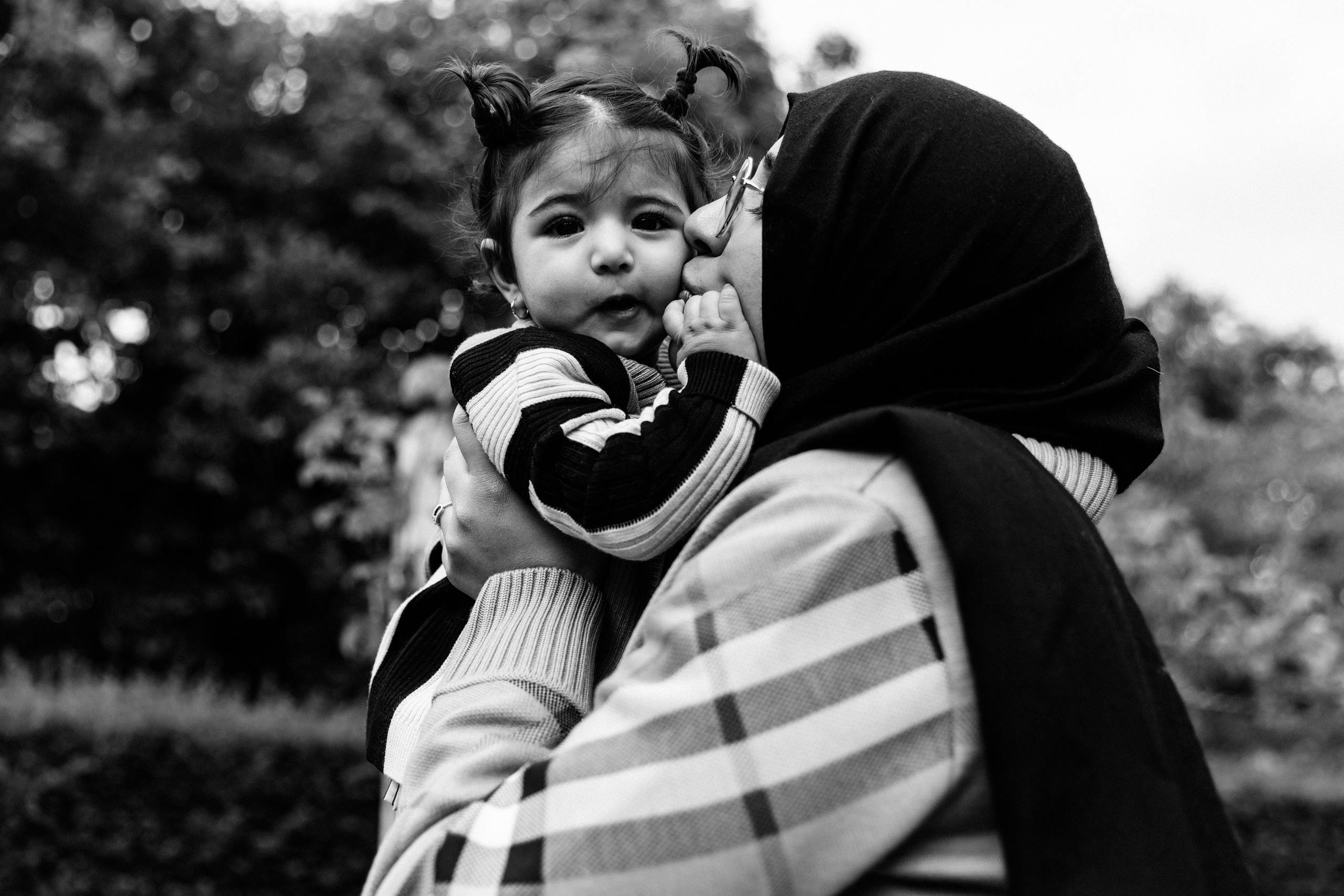Family photoshoot in London. LondonPhotoStory — Vacation Photographer in London