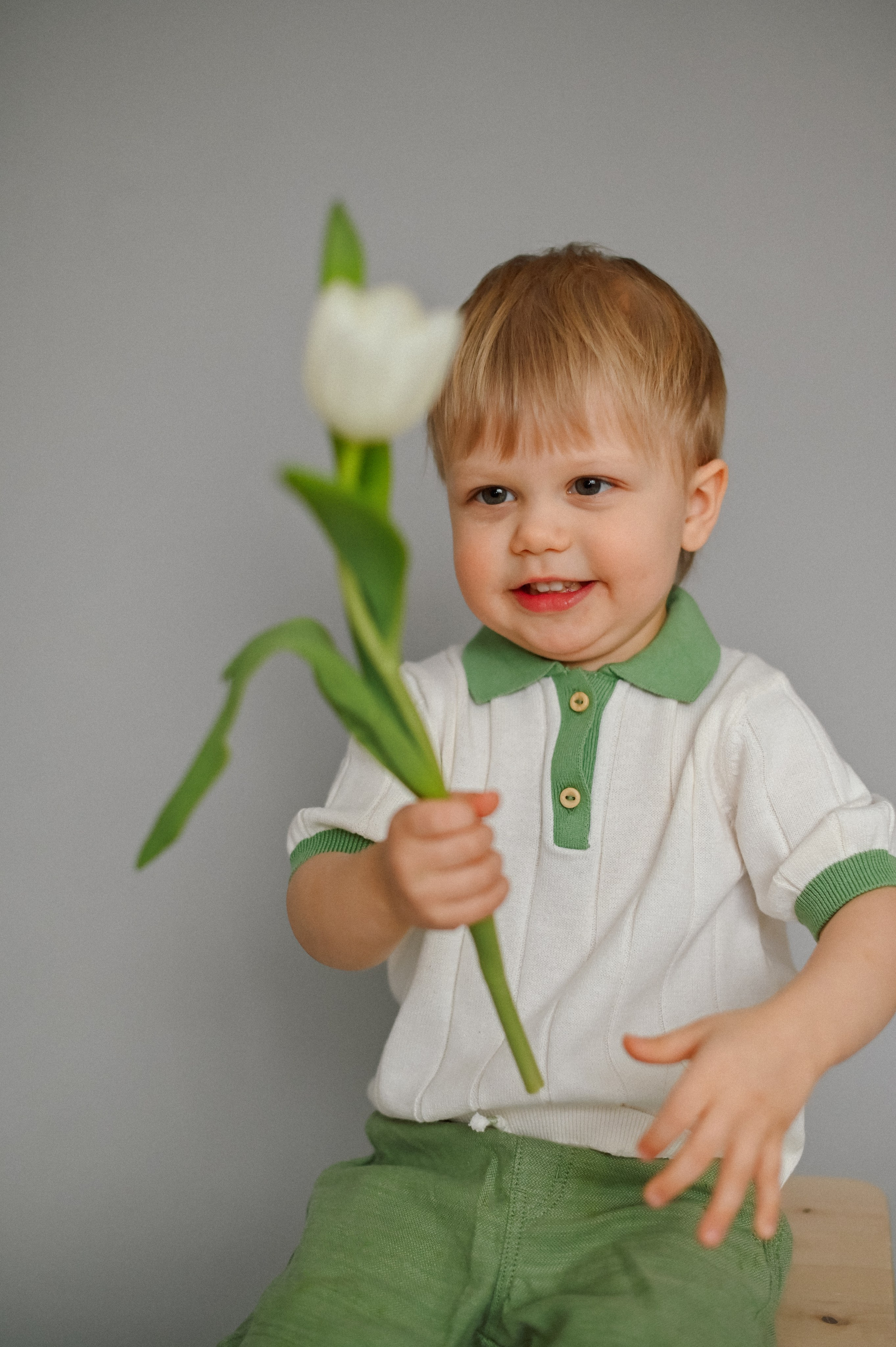 Весенние цветы. Детский и семейный фотограф в финляндии дина пулкка. контент фотограф
