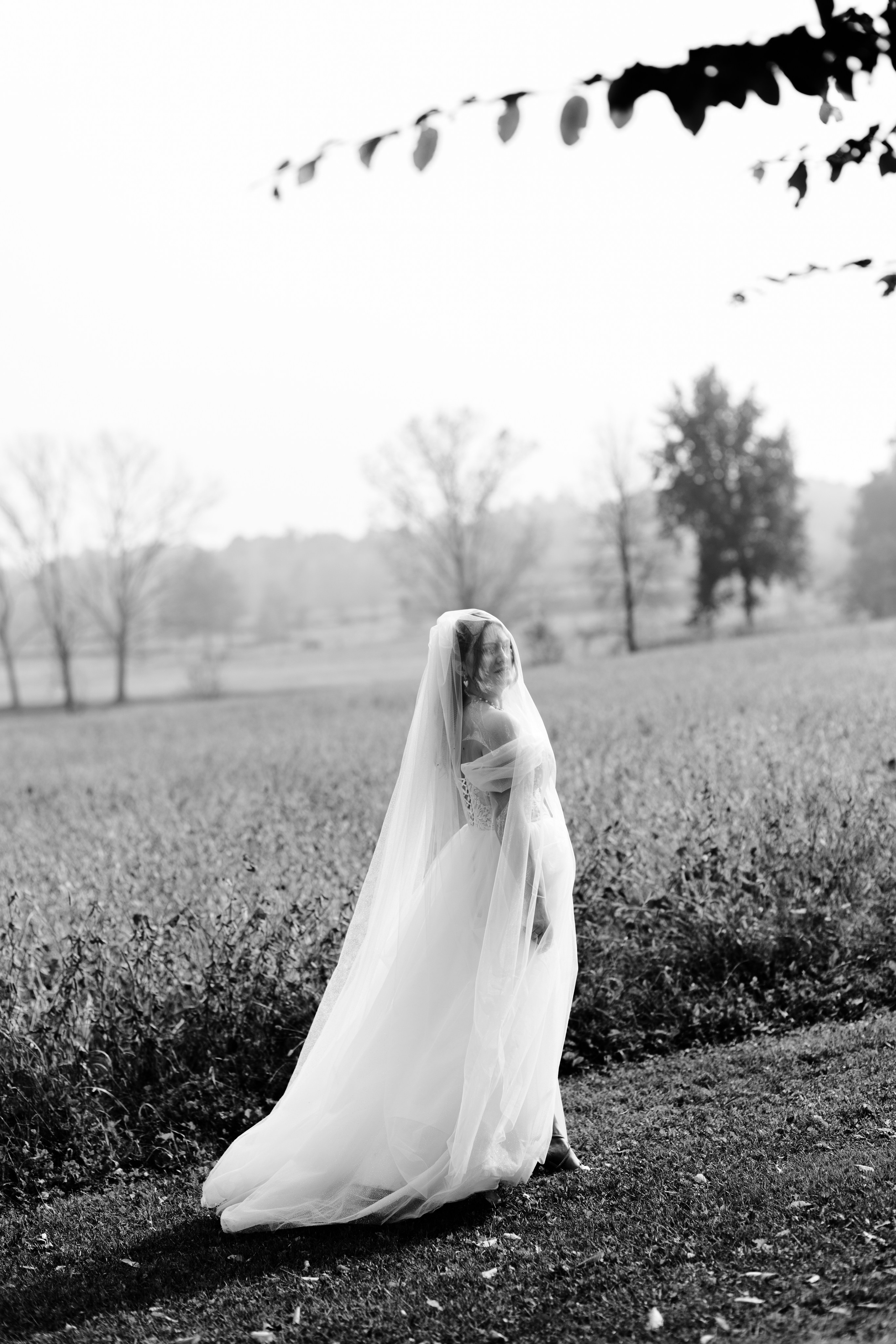 Autumn Wedding in the Vineyards of Piedmont, Italy — Kristina and Daniele. Liza Bizzaro — Italy Wedding, Love Story & Portrait Photographer in Milan, Turin, Piedmont and Across Italy