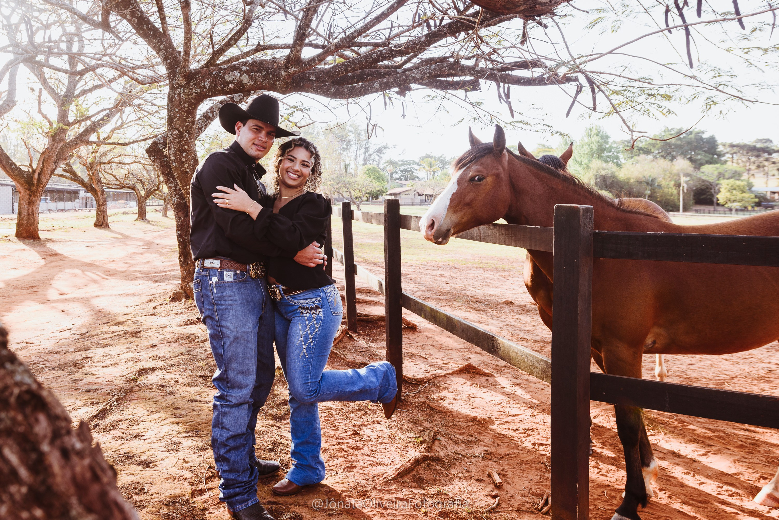 Pre Wedding Luérica e Vinicius. Fotografia de casamentos e ensaios em avaré Jônata Oliveira