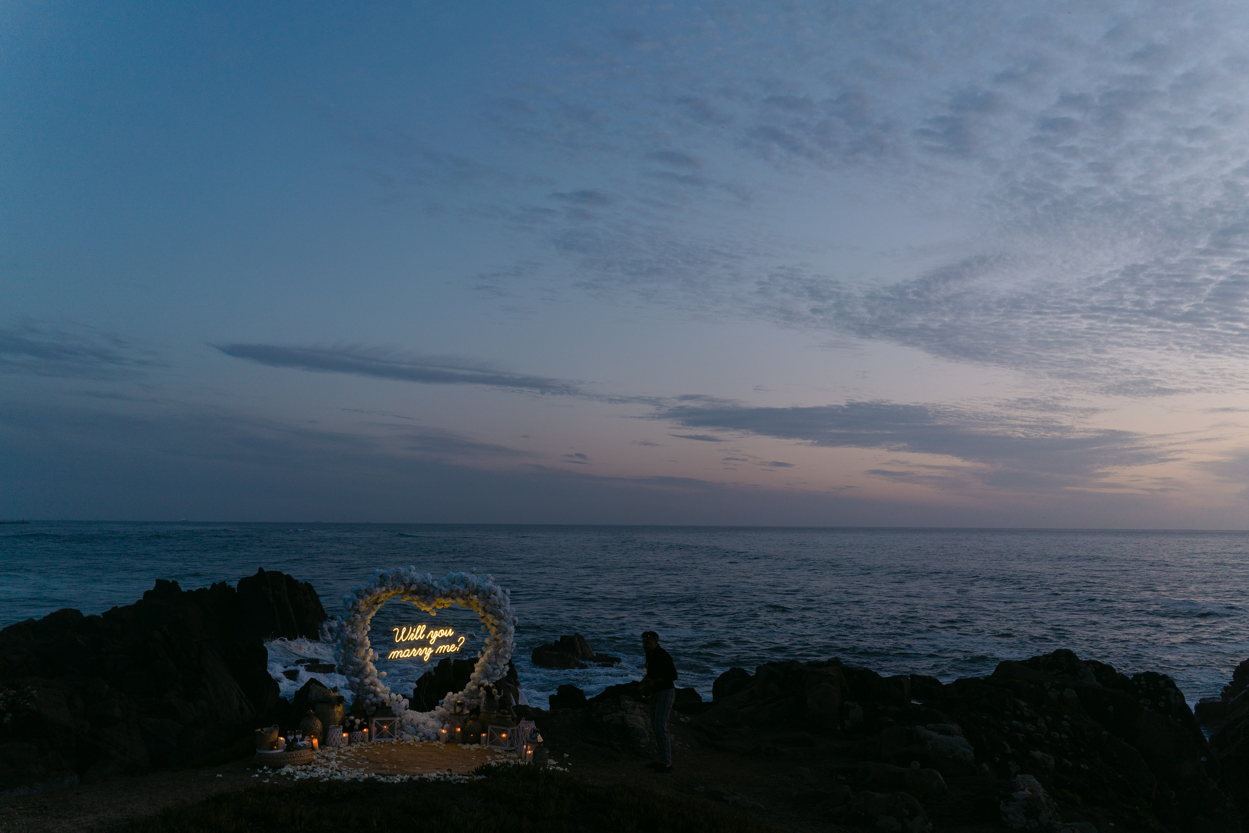 Wedding Proposal at the Beach. Davi Valente