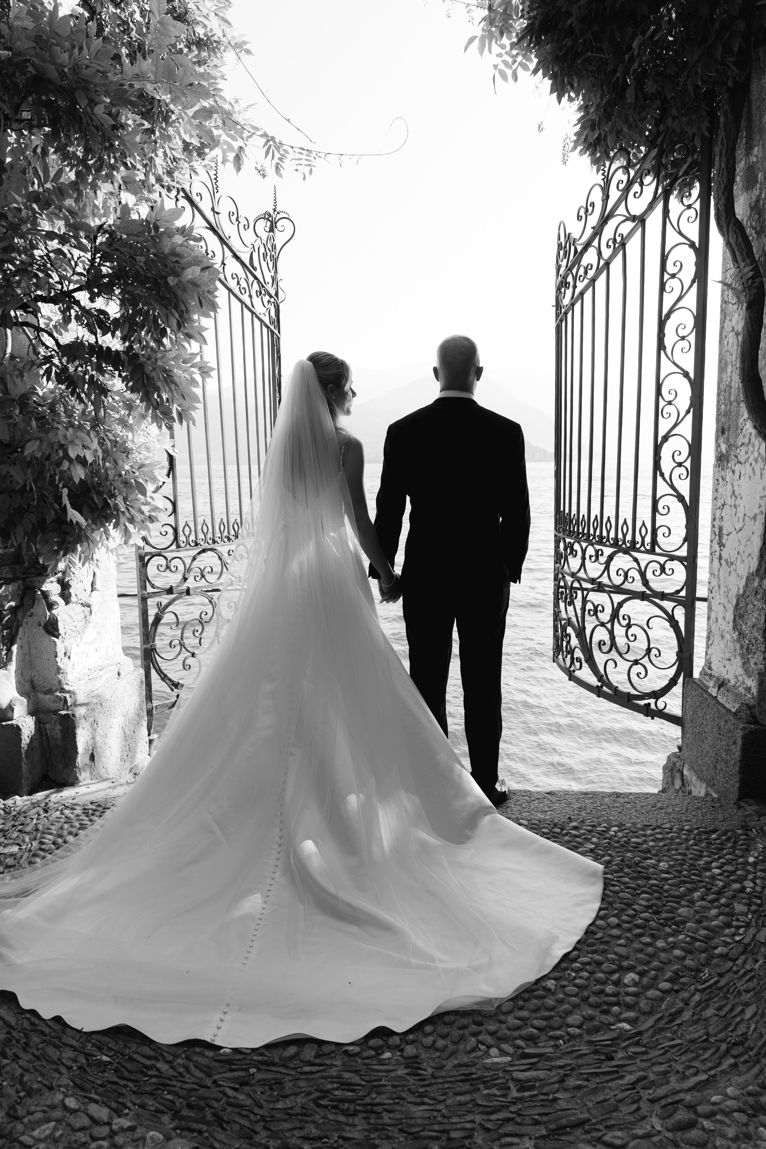 SIMONA AND SERDJIO_VILLA CIPRESSI_LAKE COMO. PHOTOGRAPHER IN ITALY
